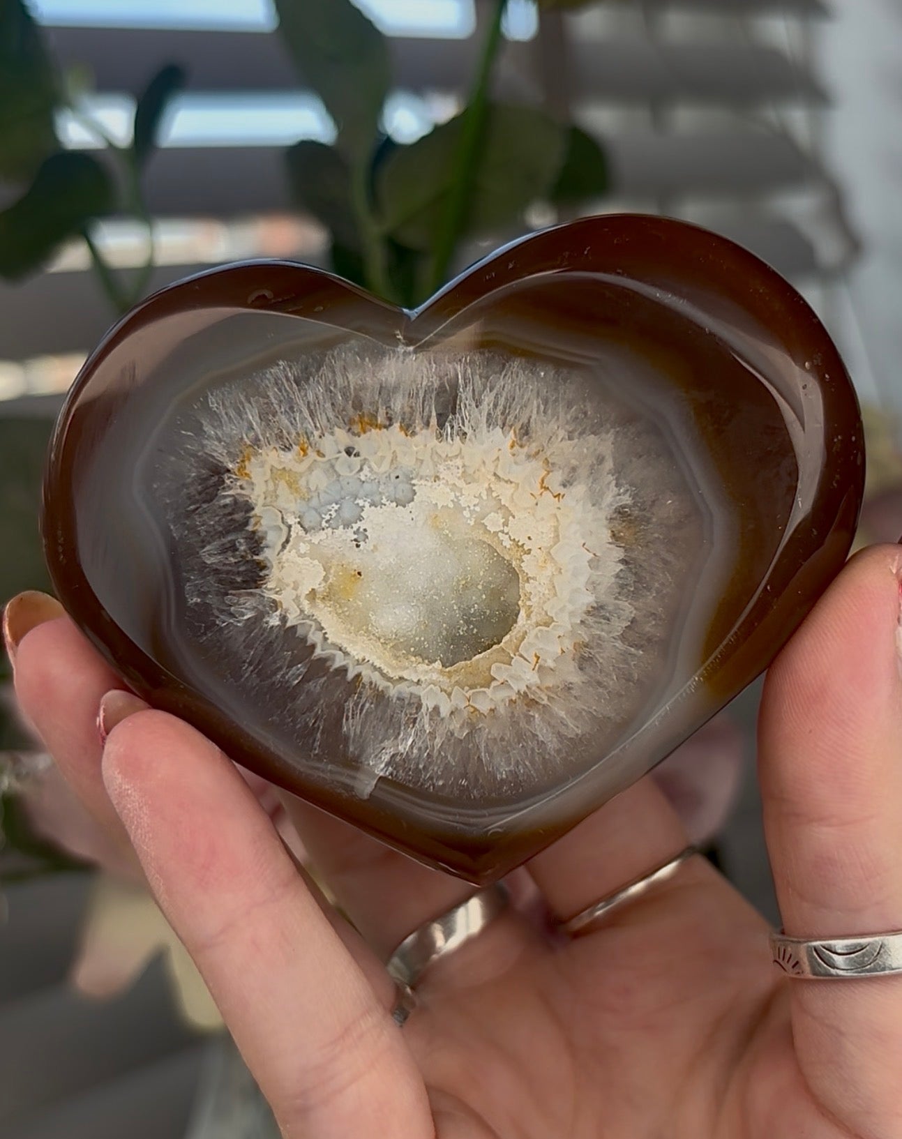 Beautiful, chocolate agate heart with druzy - stand included