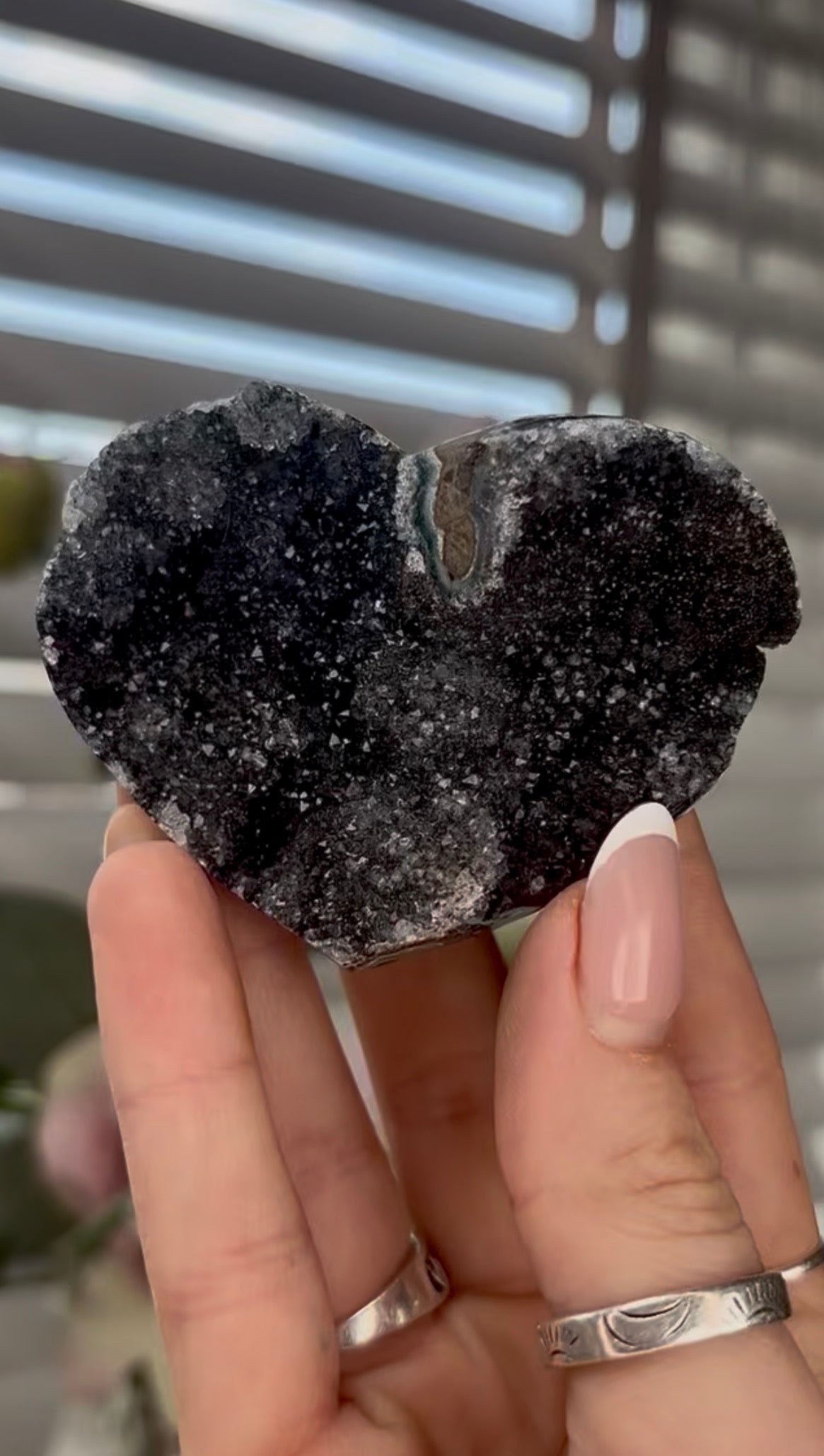 Uruguay, rainbow amethyst heart in black tone - comes with stand
