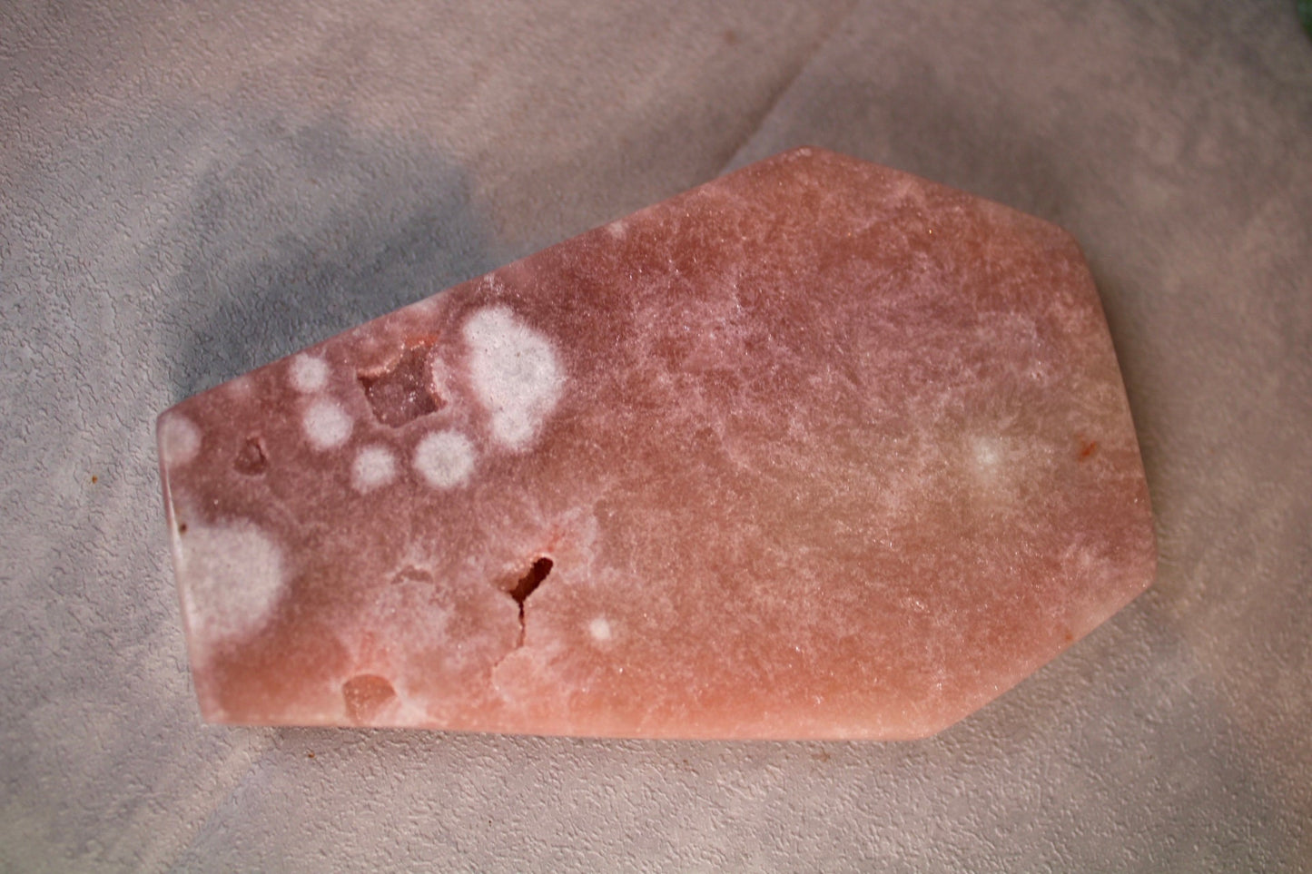 Freestanding, peach toned, high quality, pink amethyst, coffin carving 295g 12.5cm(H) 8cm(W)