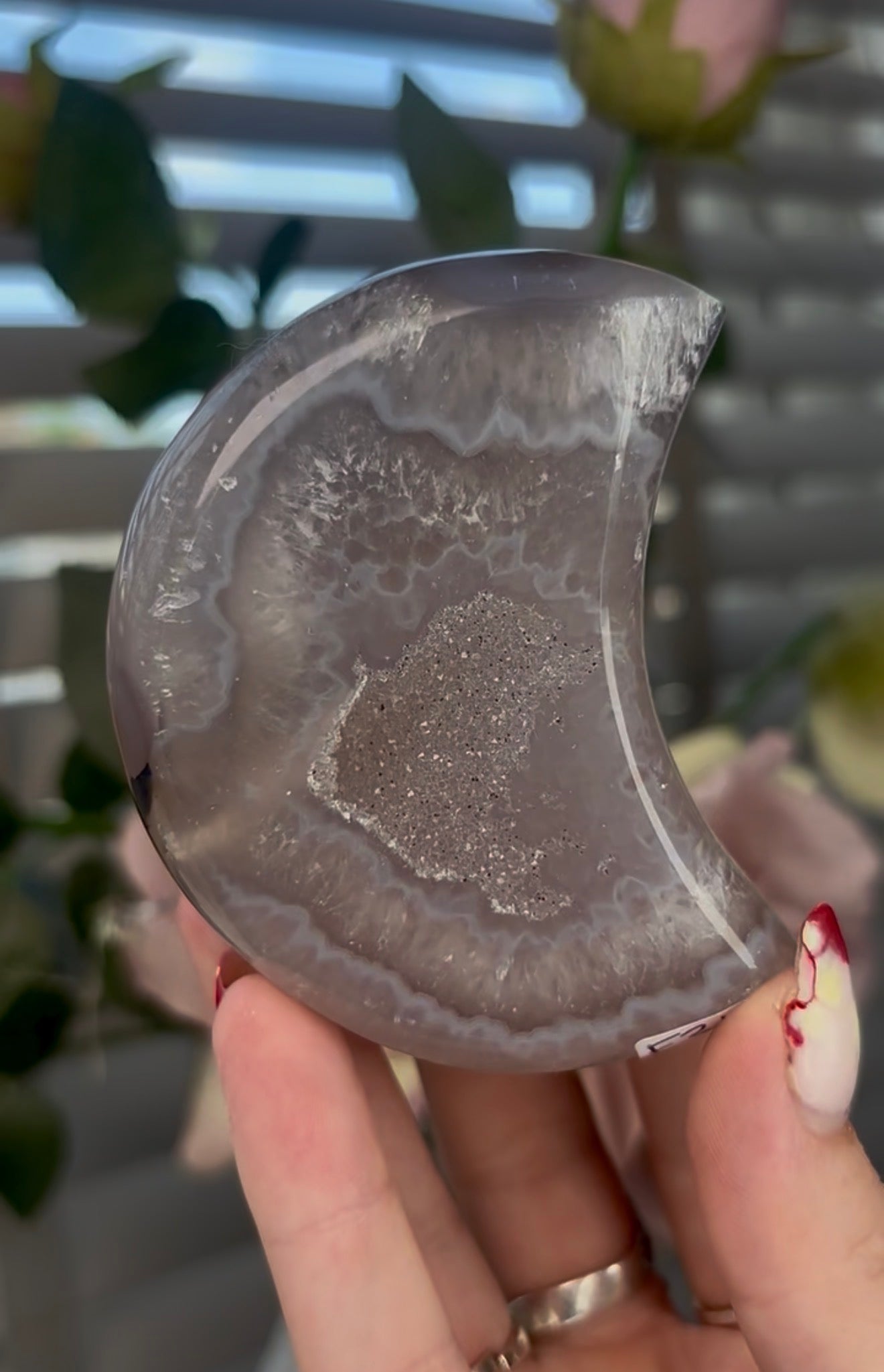 Beautiful, agate moon with druzy - stand included