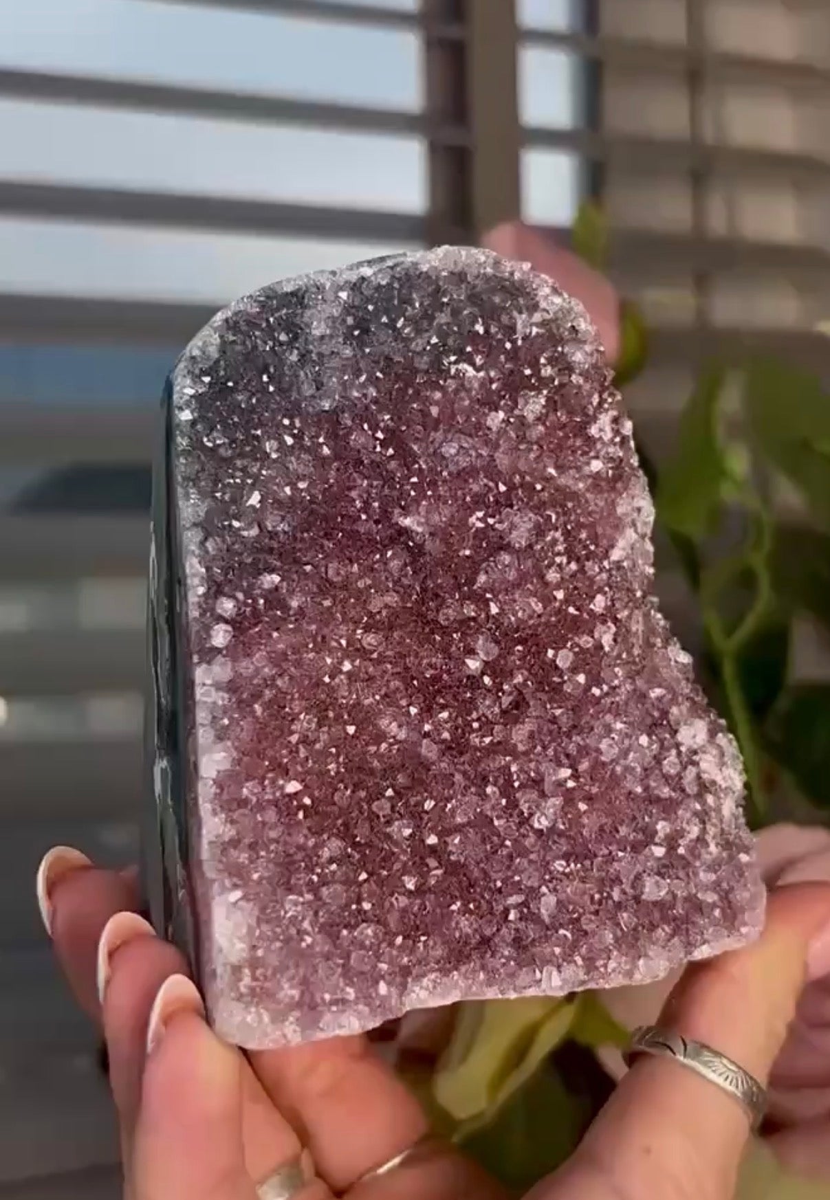 High quality Pink toned amethyst cutbase