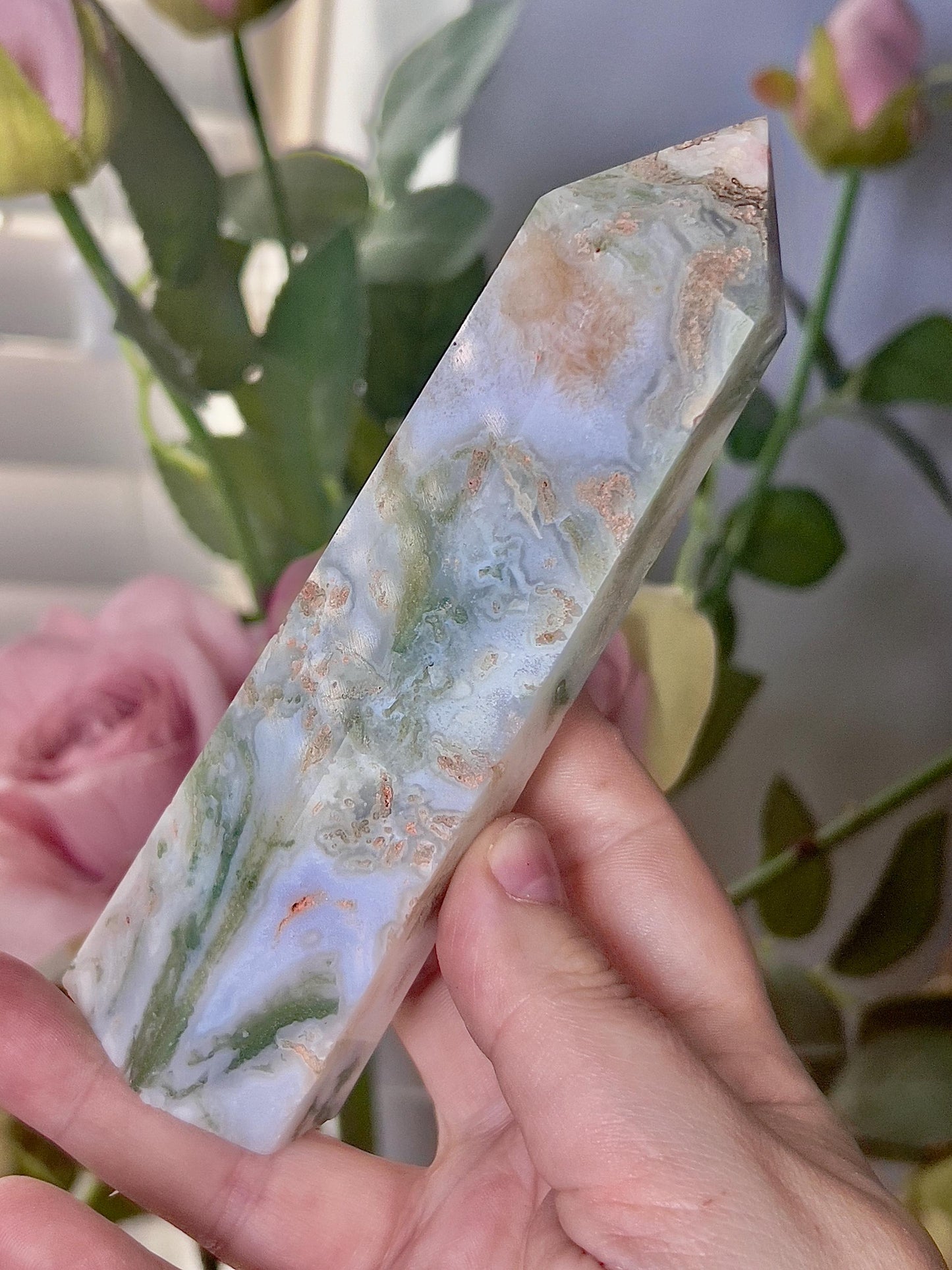 Large, moss agate & quartz tower 255g