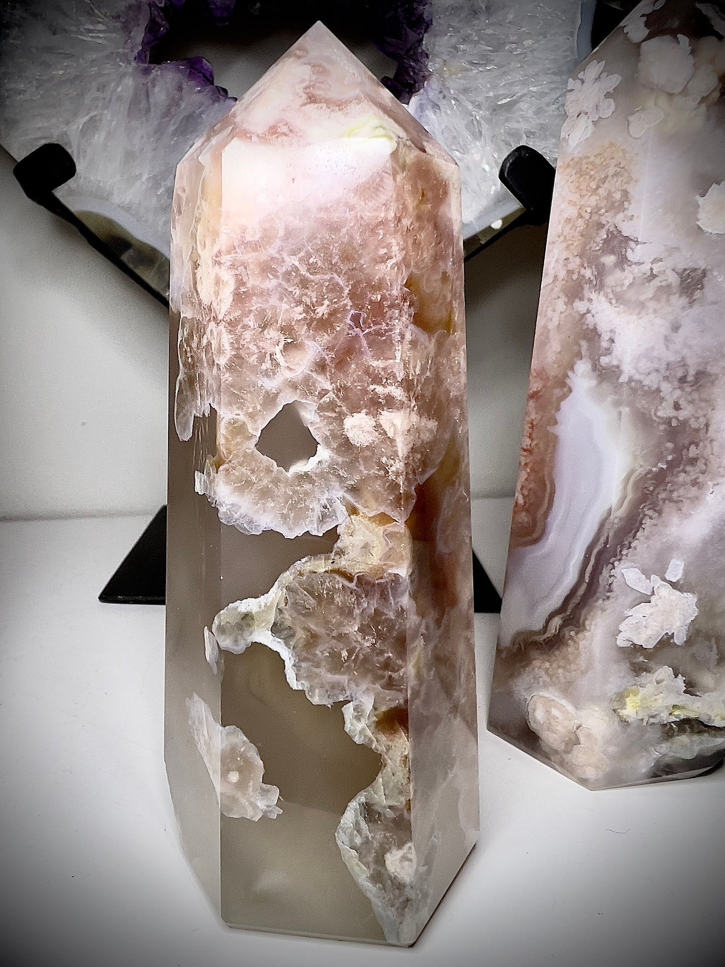 Flower agate tower 276g 11cm