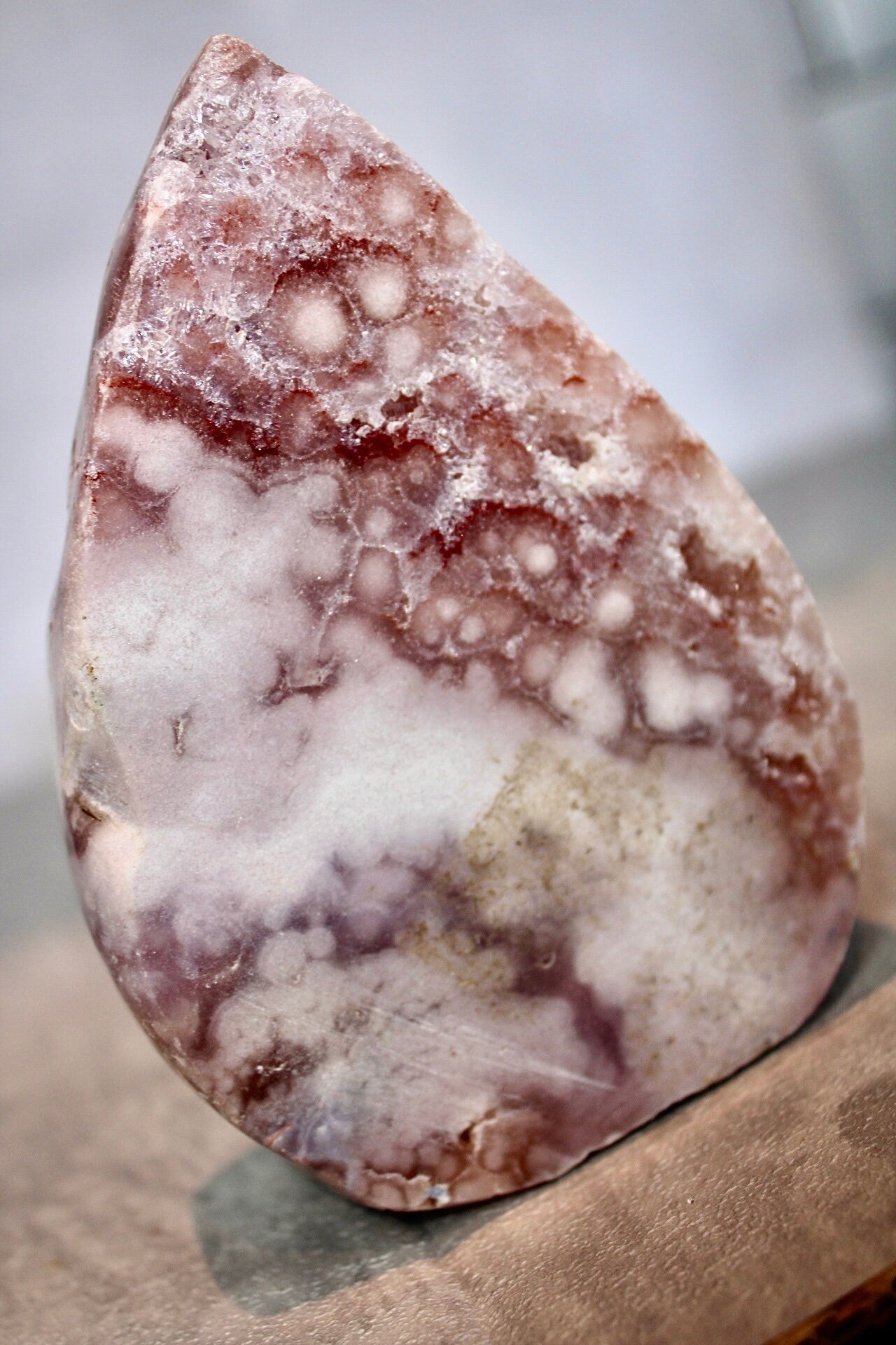 High grade, druzy, pink amethyst flame from Brazil 520g 11.5cm (h) 8cm (w)