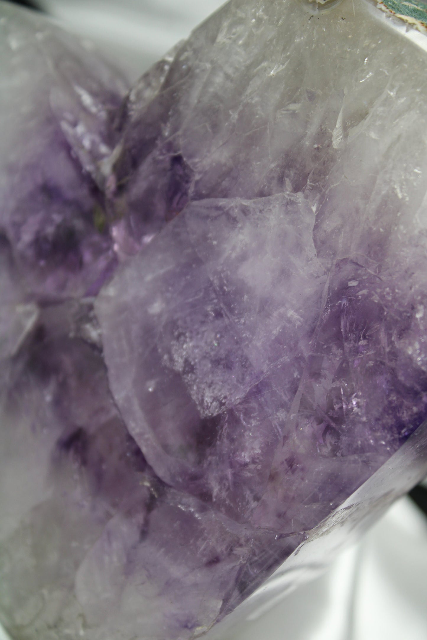 Stunning amethyst heart on stand