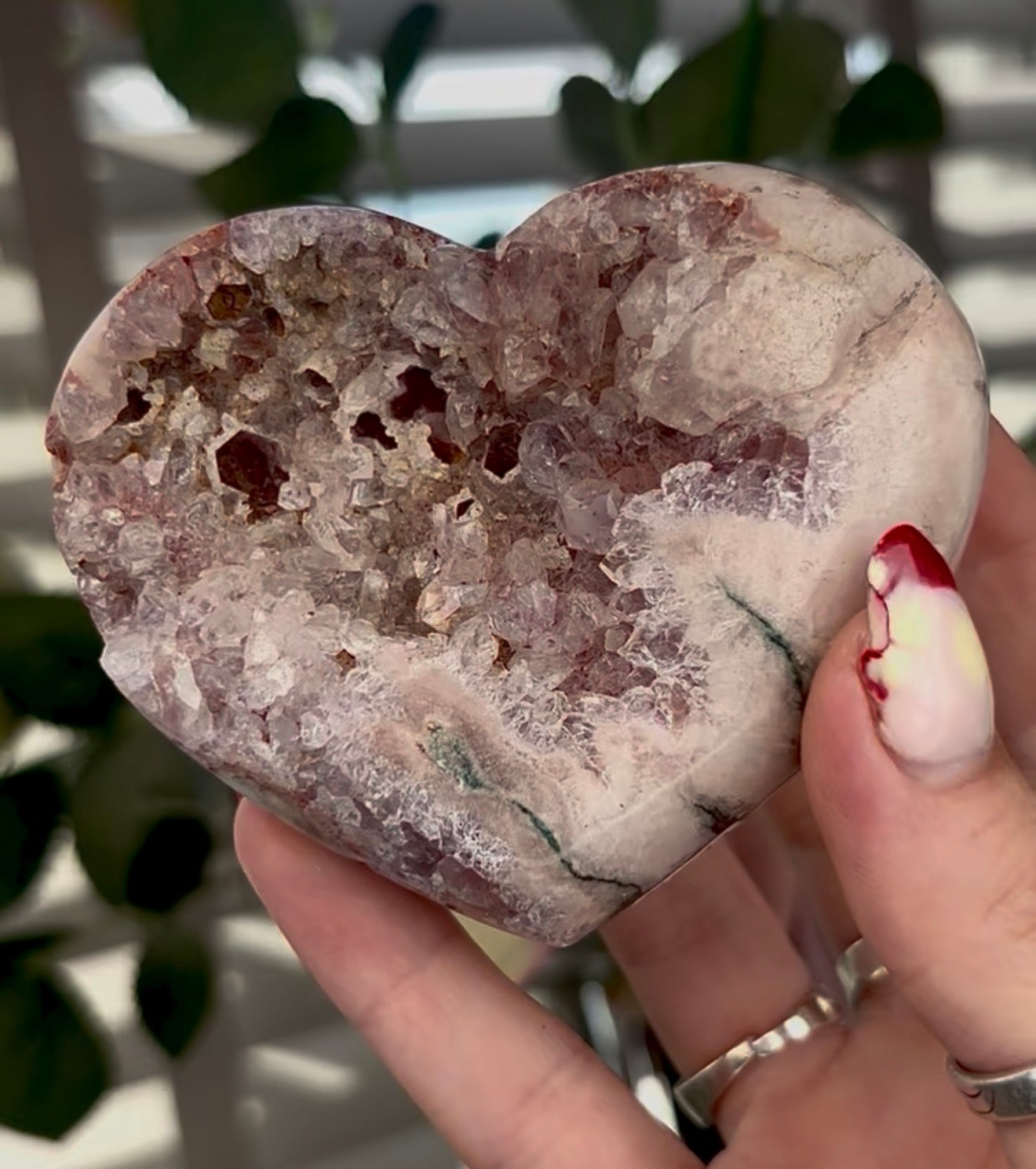 pink amethyst heart - comes with stand 8.5cm