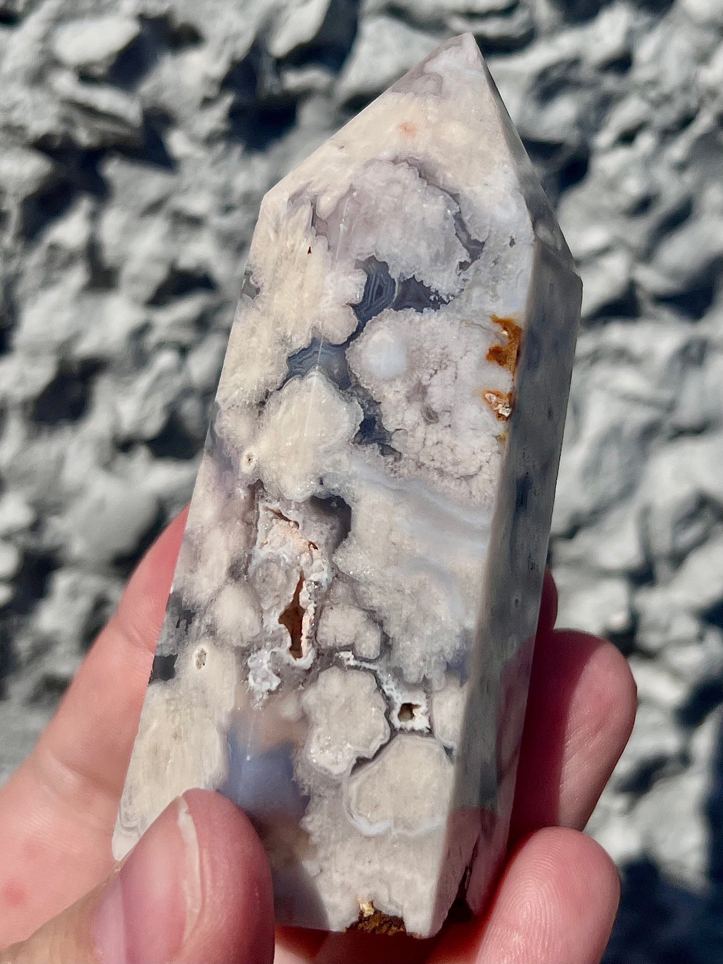 High grade Black, blue & pink flower agate tower