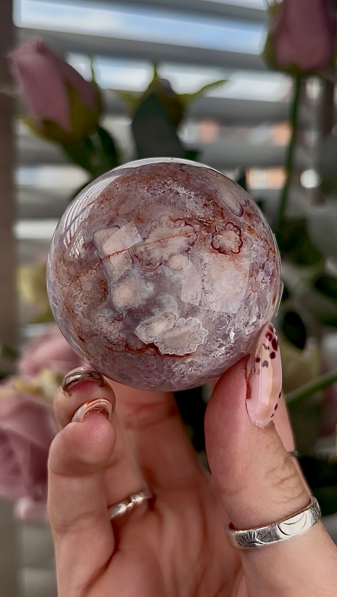 High grade, amethyst Flower agate sphere with high clarity quartz - 5.5cm