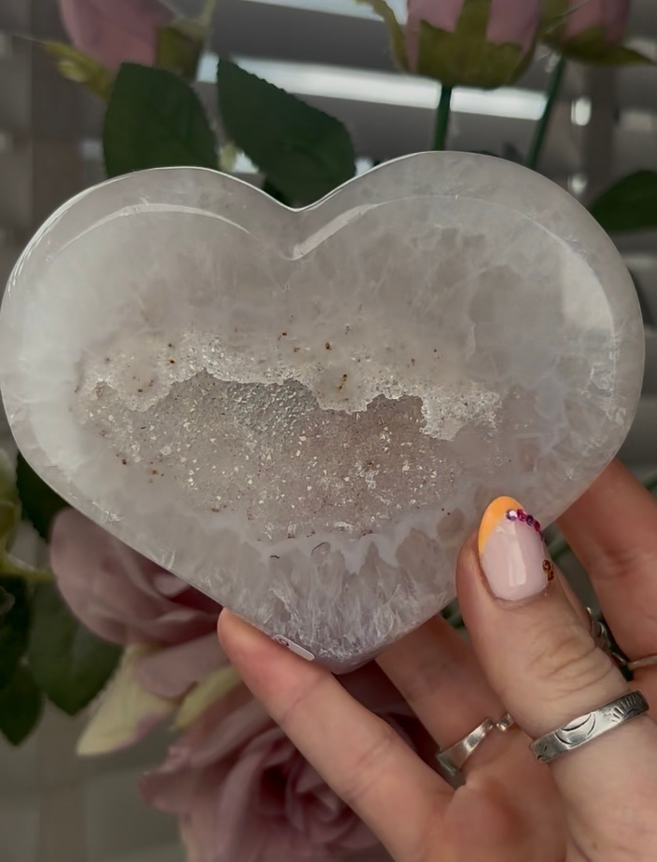 Beautiful, high quality, agate heart with druzy - stand included