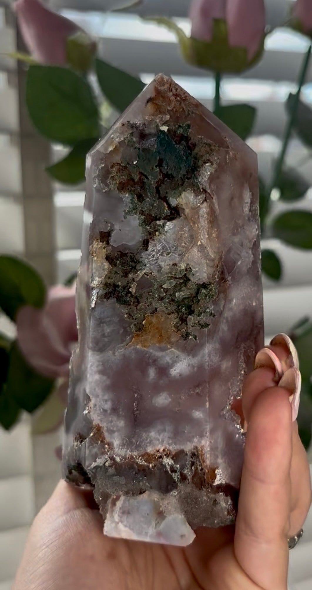 Beautiful, high quality, Pink amethyst tower in lilac tones with sugar druzy