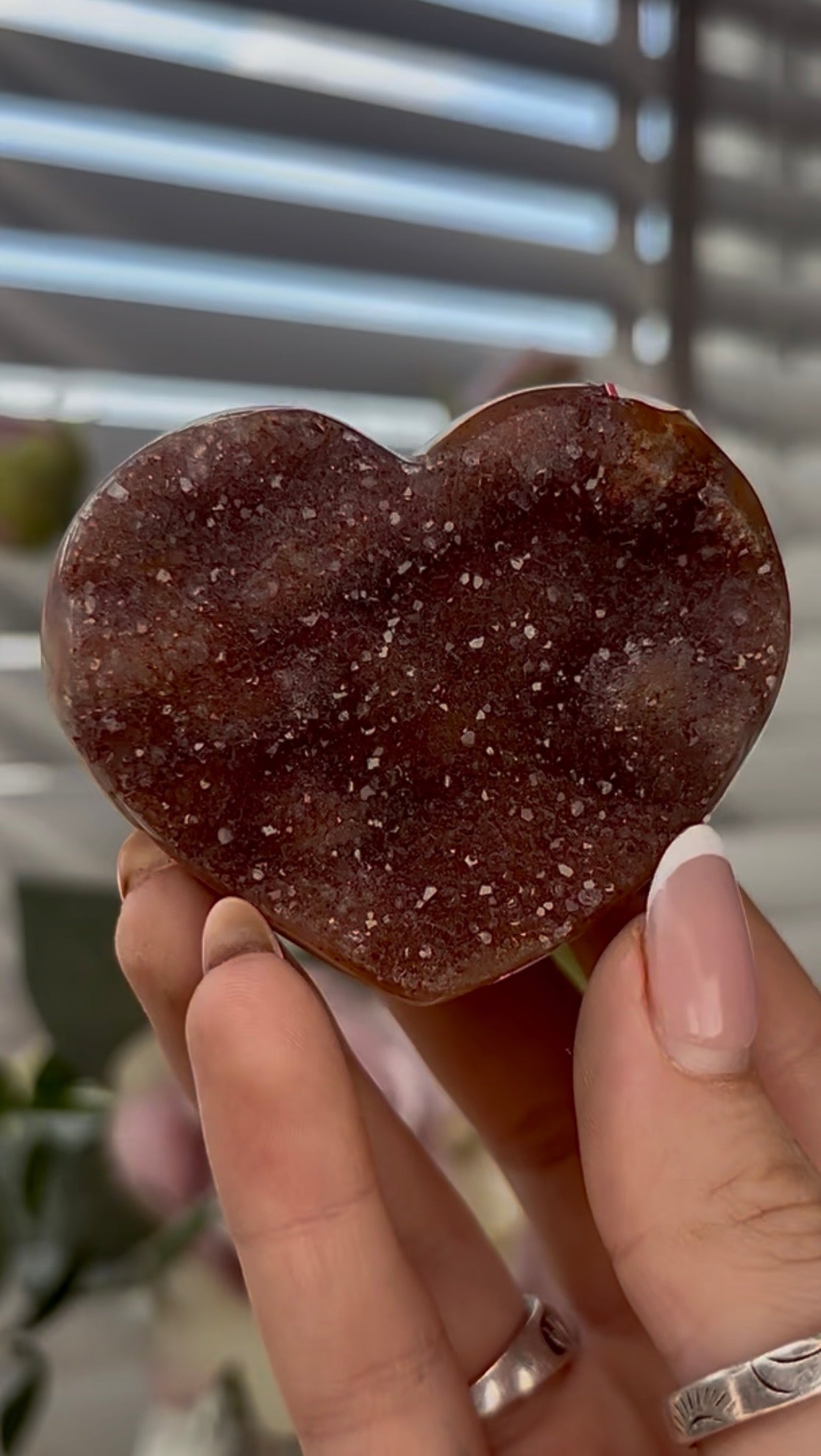 Uruguay amethyst heart - comes with stand