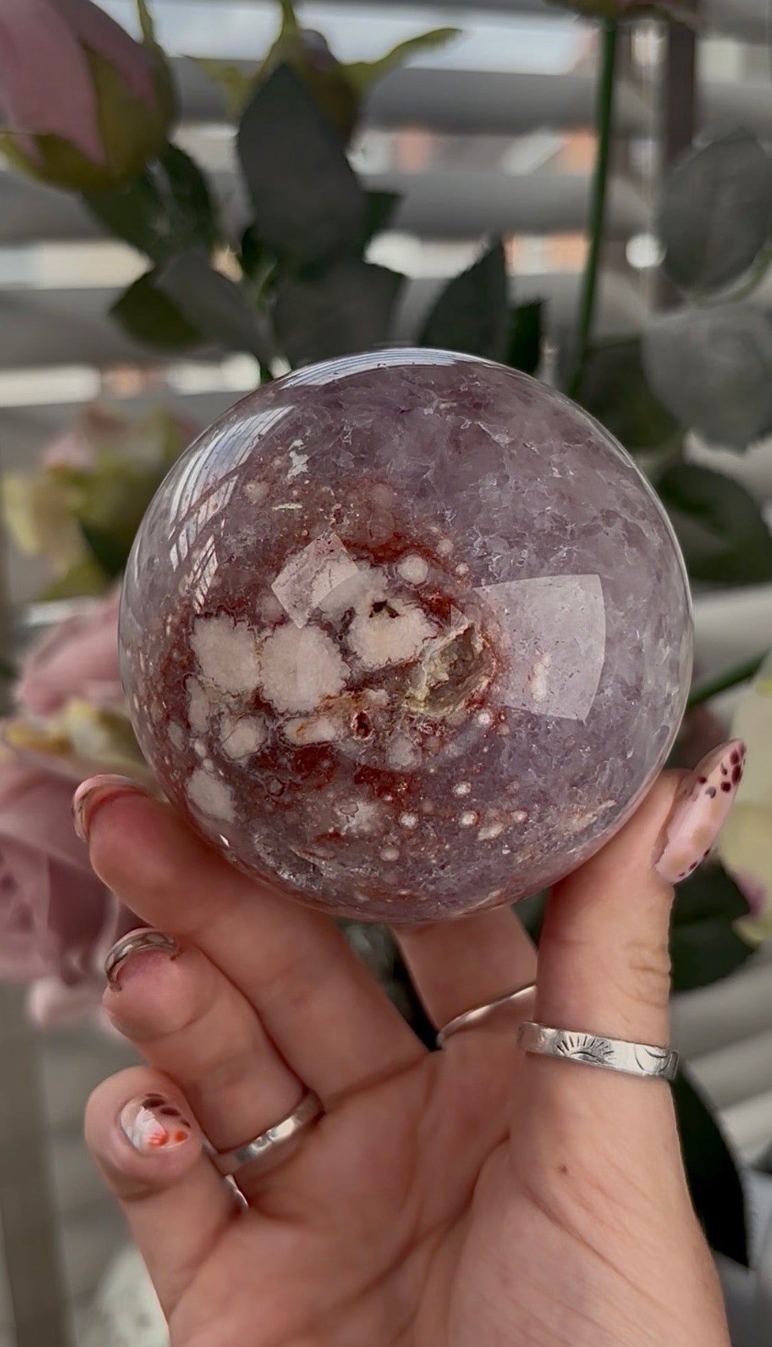 High grade, amethyst Flower agate sphere with high clarity quartz