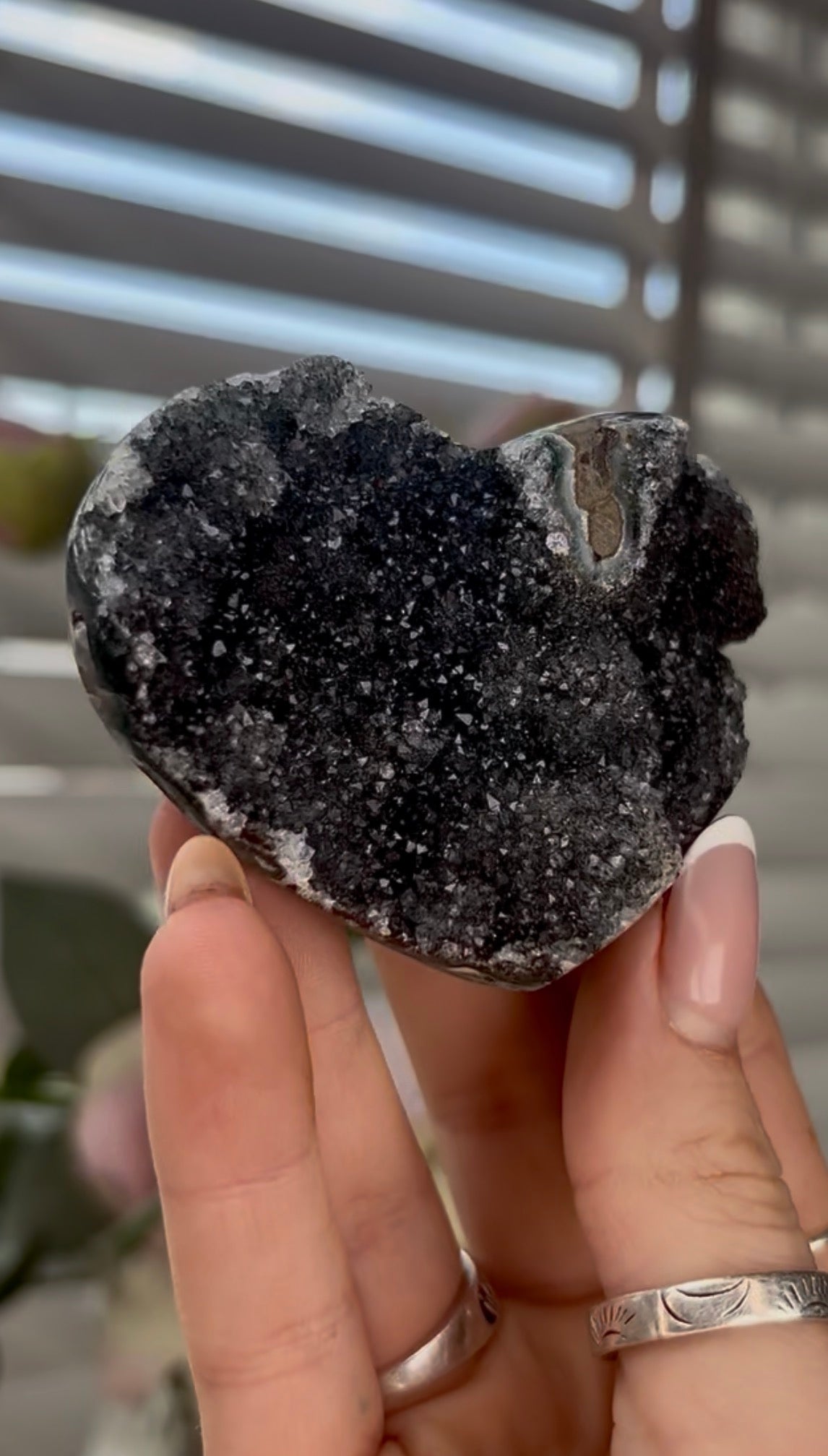 Uruguay, rainbow amethyst heart in black tone - comes with stand