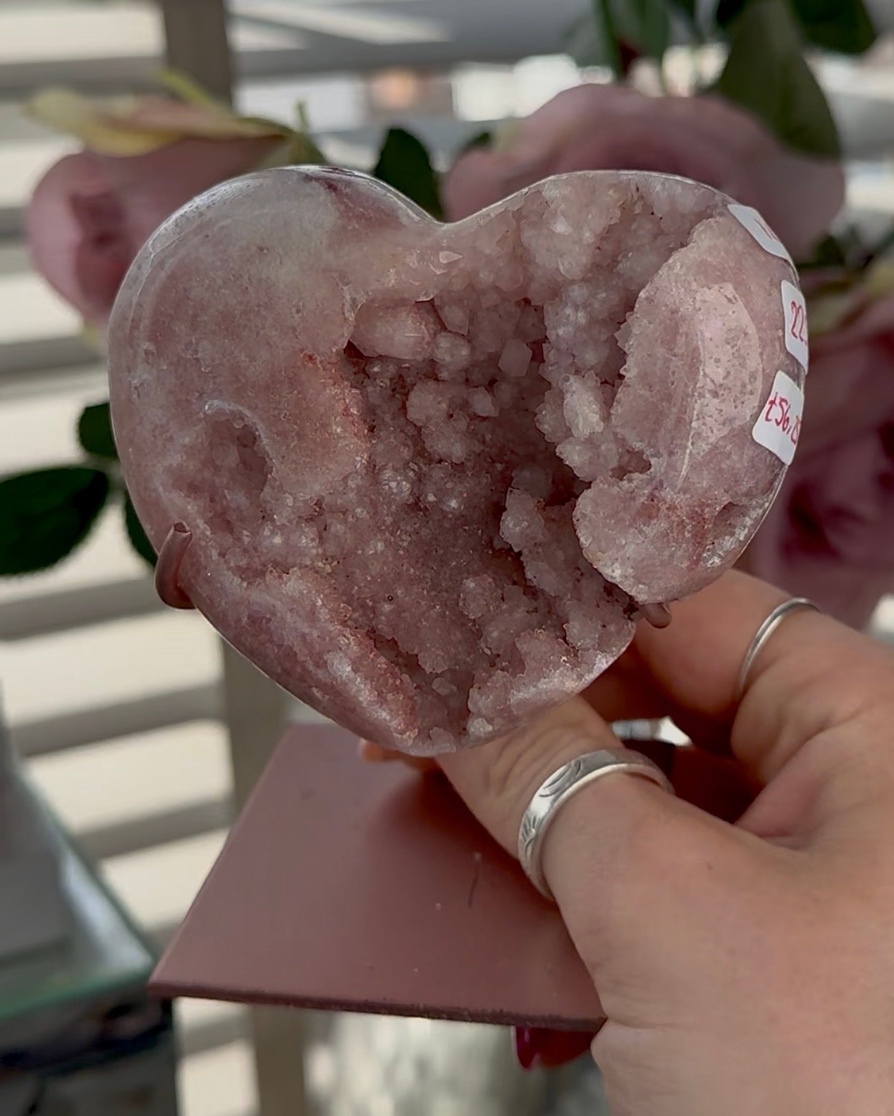 Hq pink amethyst heart - comes with stand