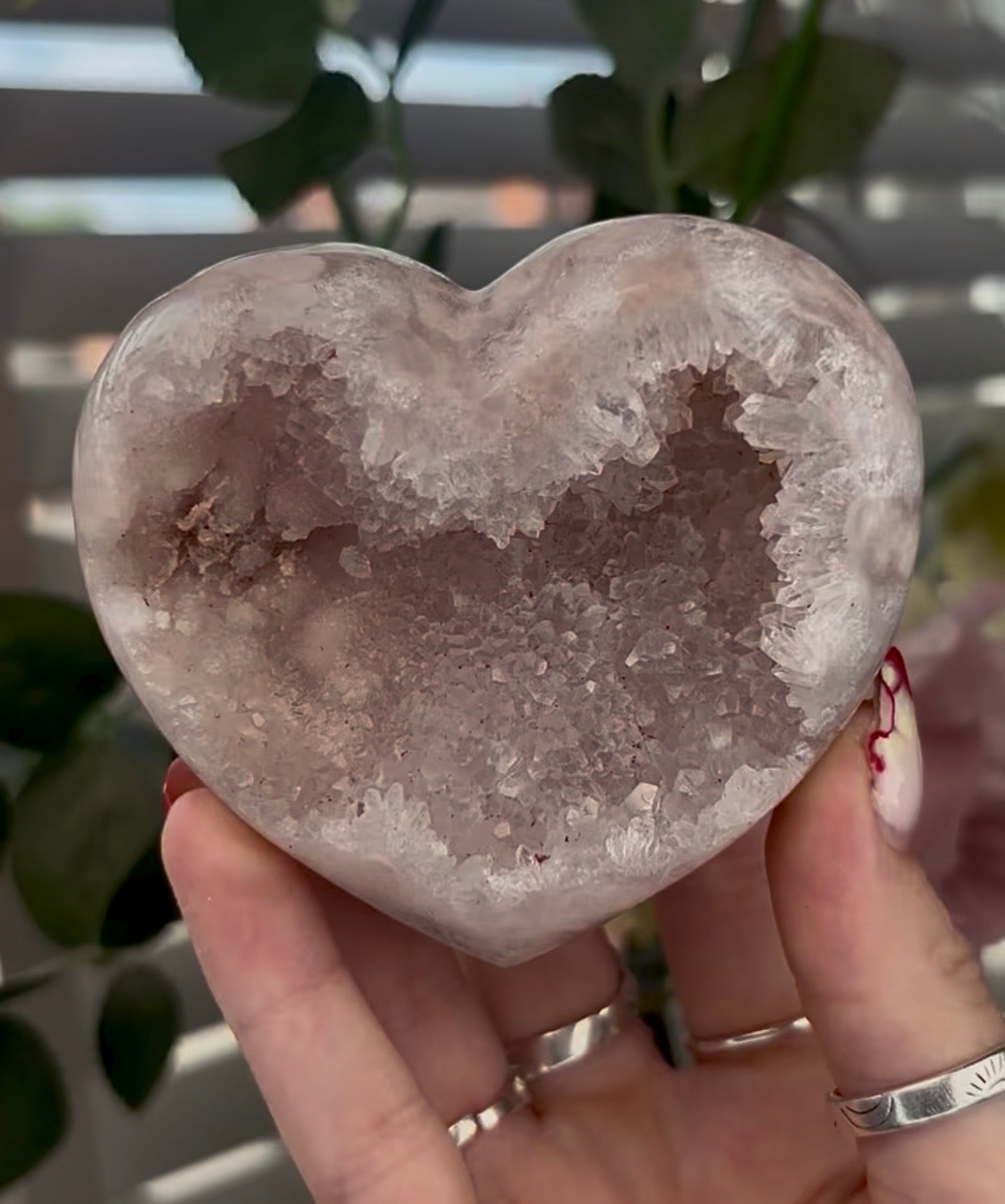 Druzy pink amethyst heart - comes with stand (8.5cm)