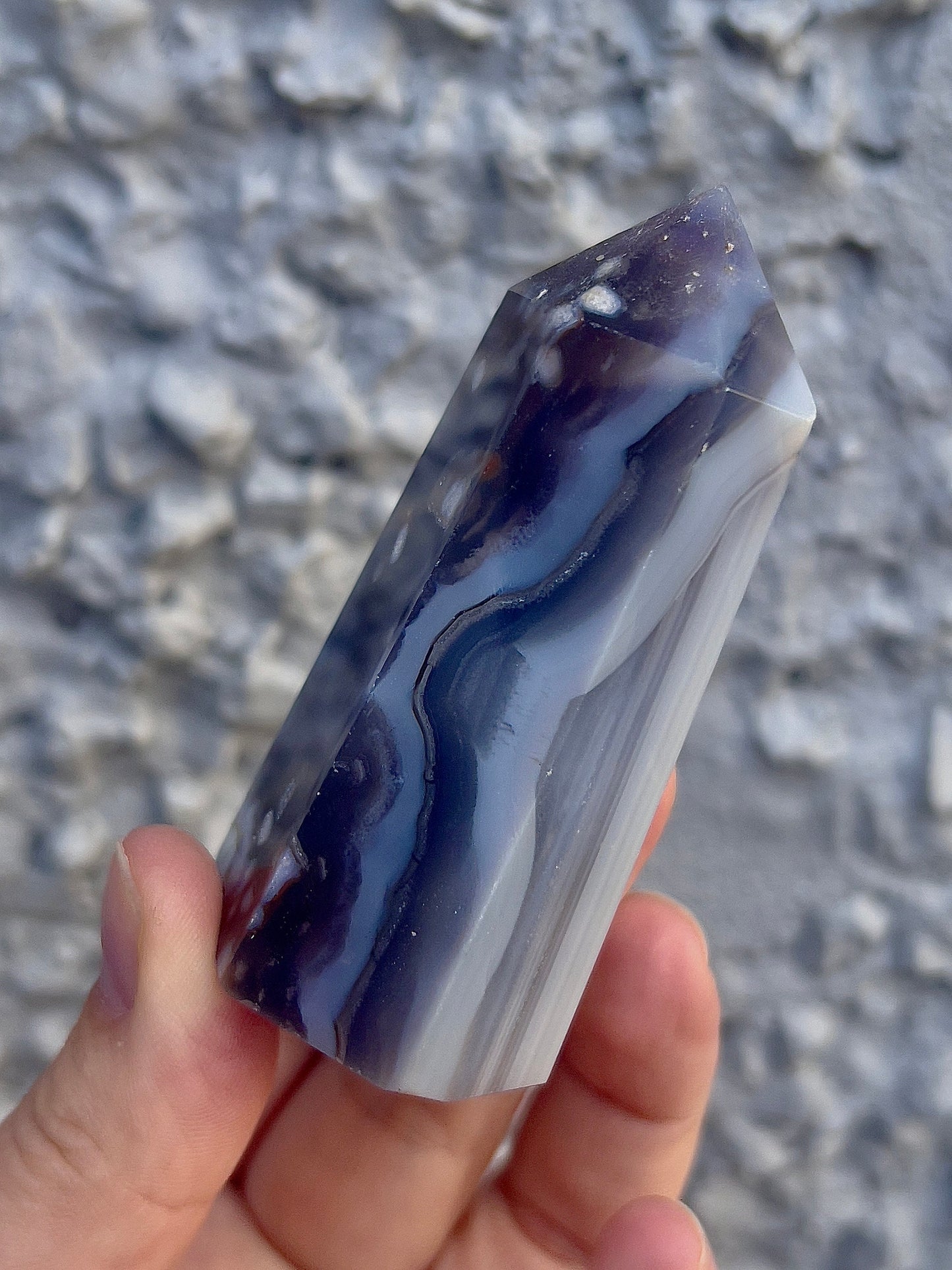 black & blue flower agate tower
