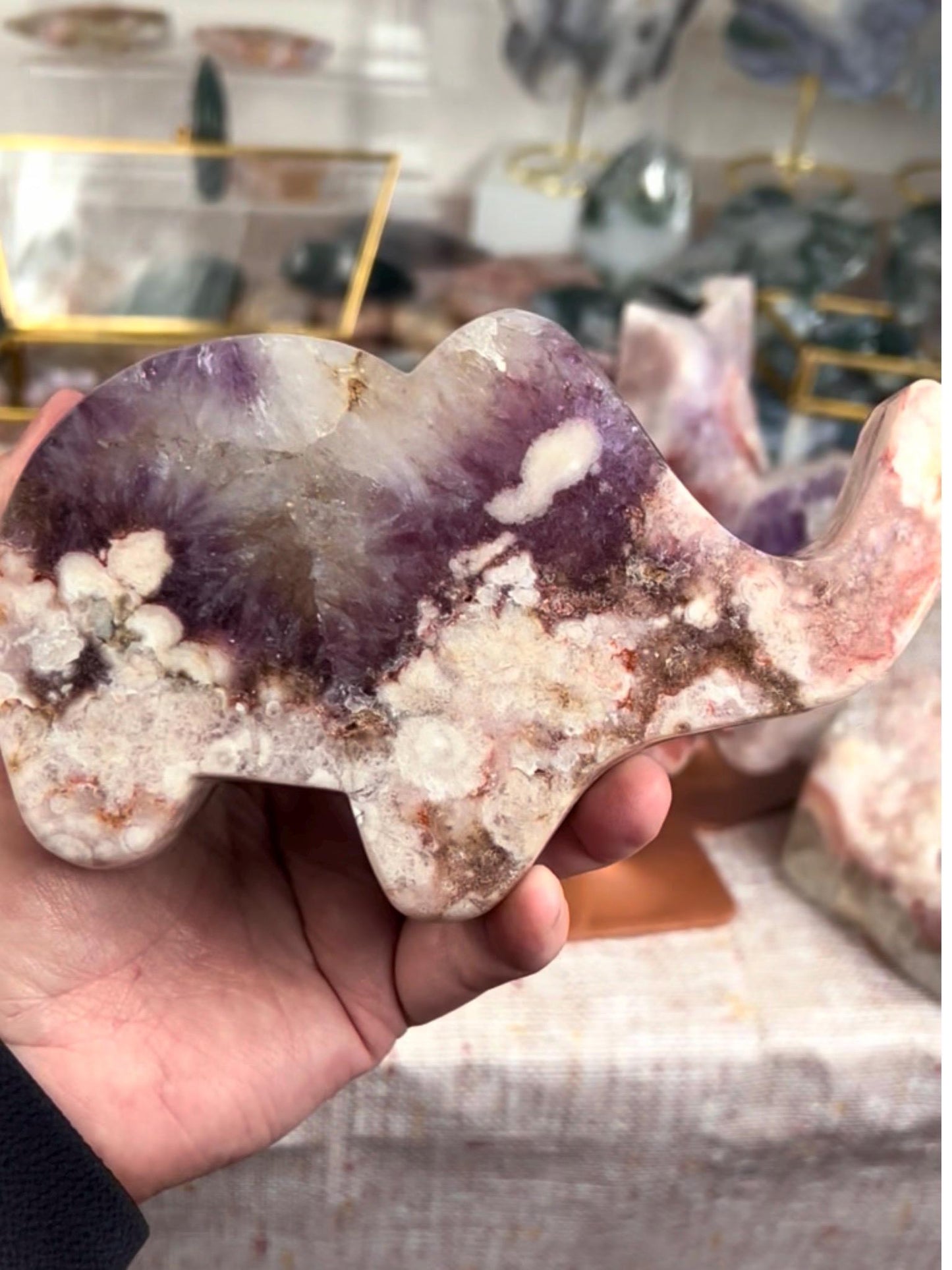 High grade, amethyst x flower agate freestanding, elephant