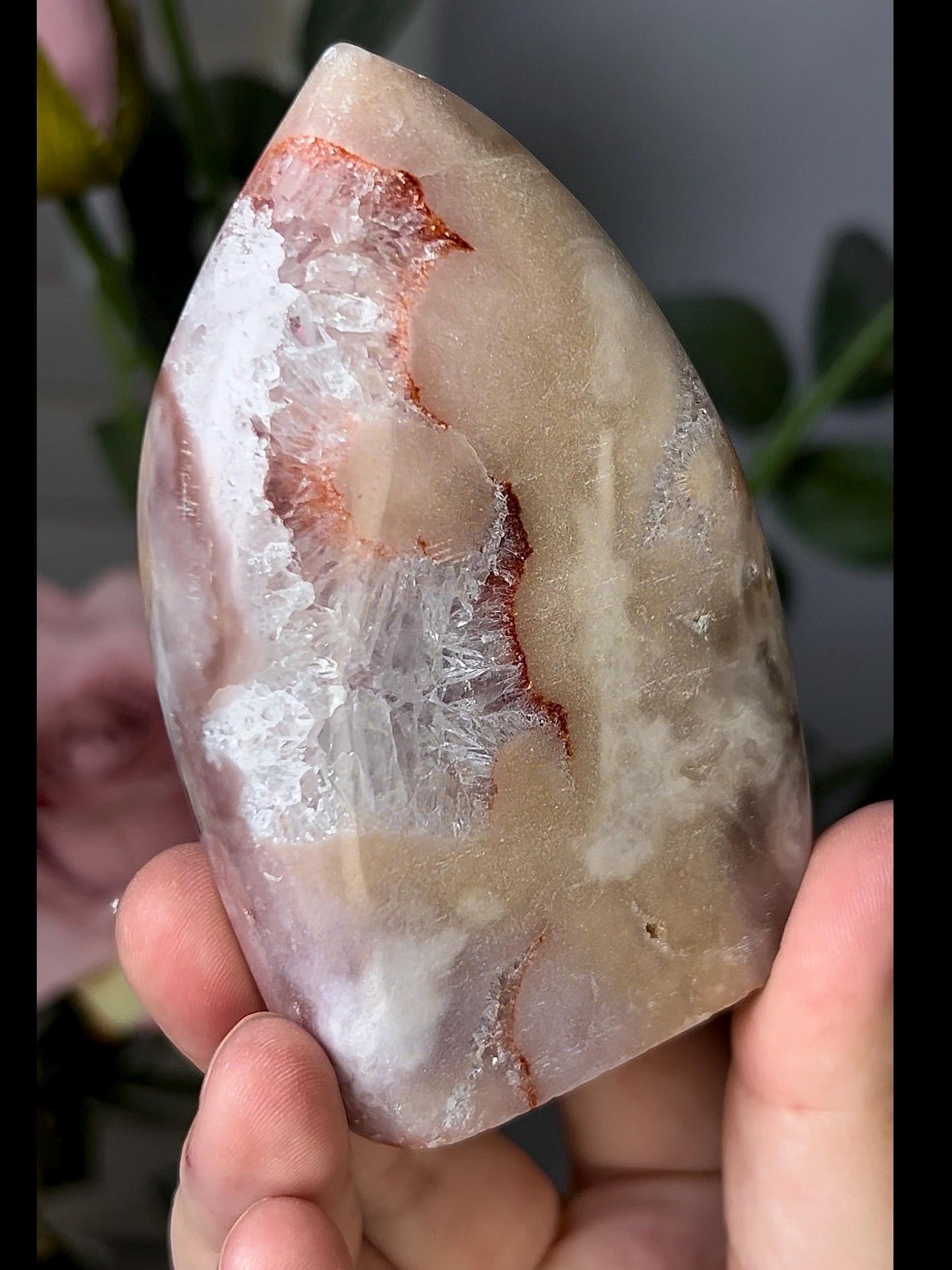 High grade, pink amethyst flame with quartz