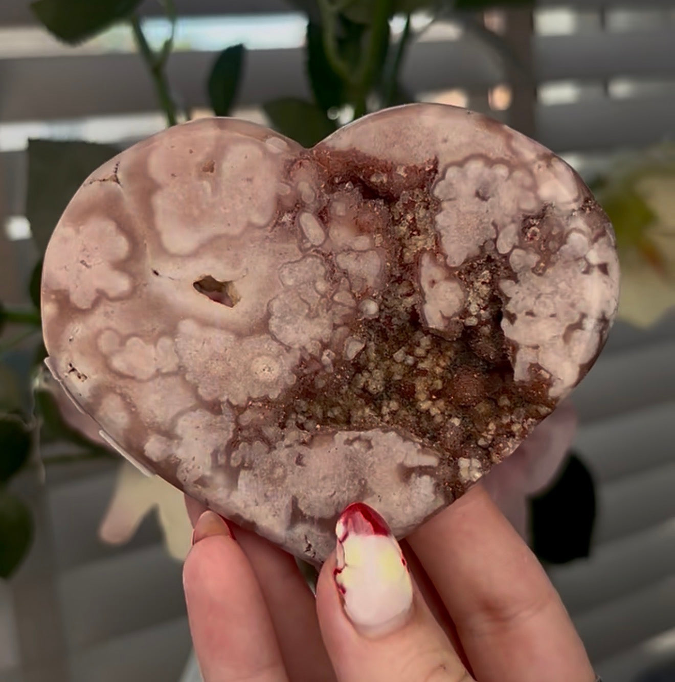 Druzy pink amethyst heart - comes with stand (10cm)
