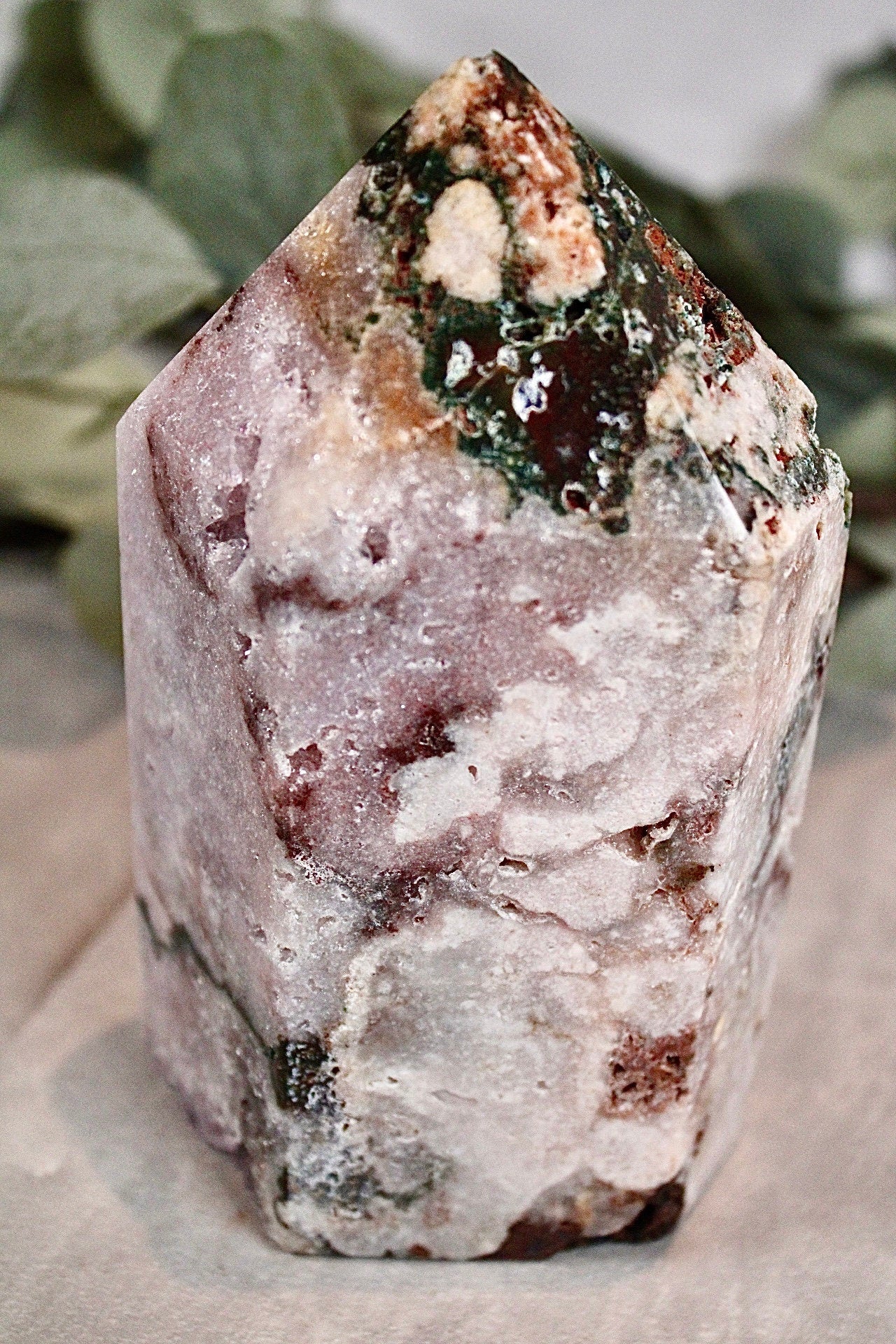 Large pink amethyst tower with green jasper - 955g 14cm (h)