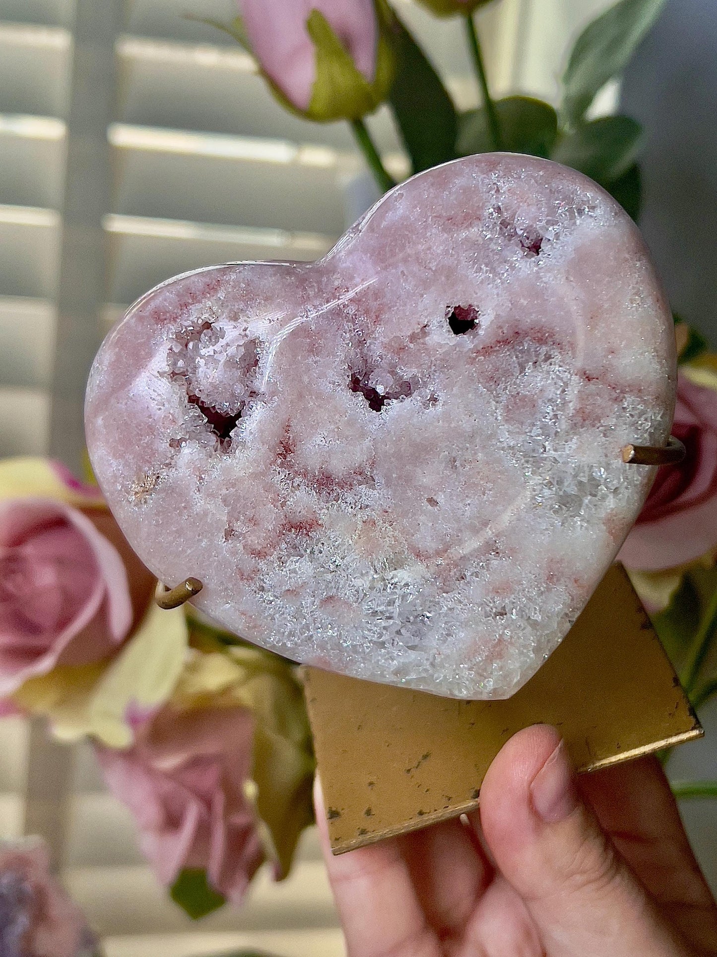 Pink amethyst heart with quartz druzy and stand which has scratches (discount added) can easily be repainted