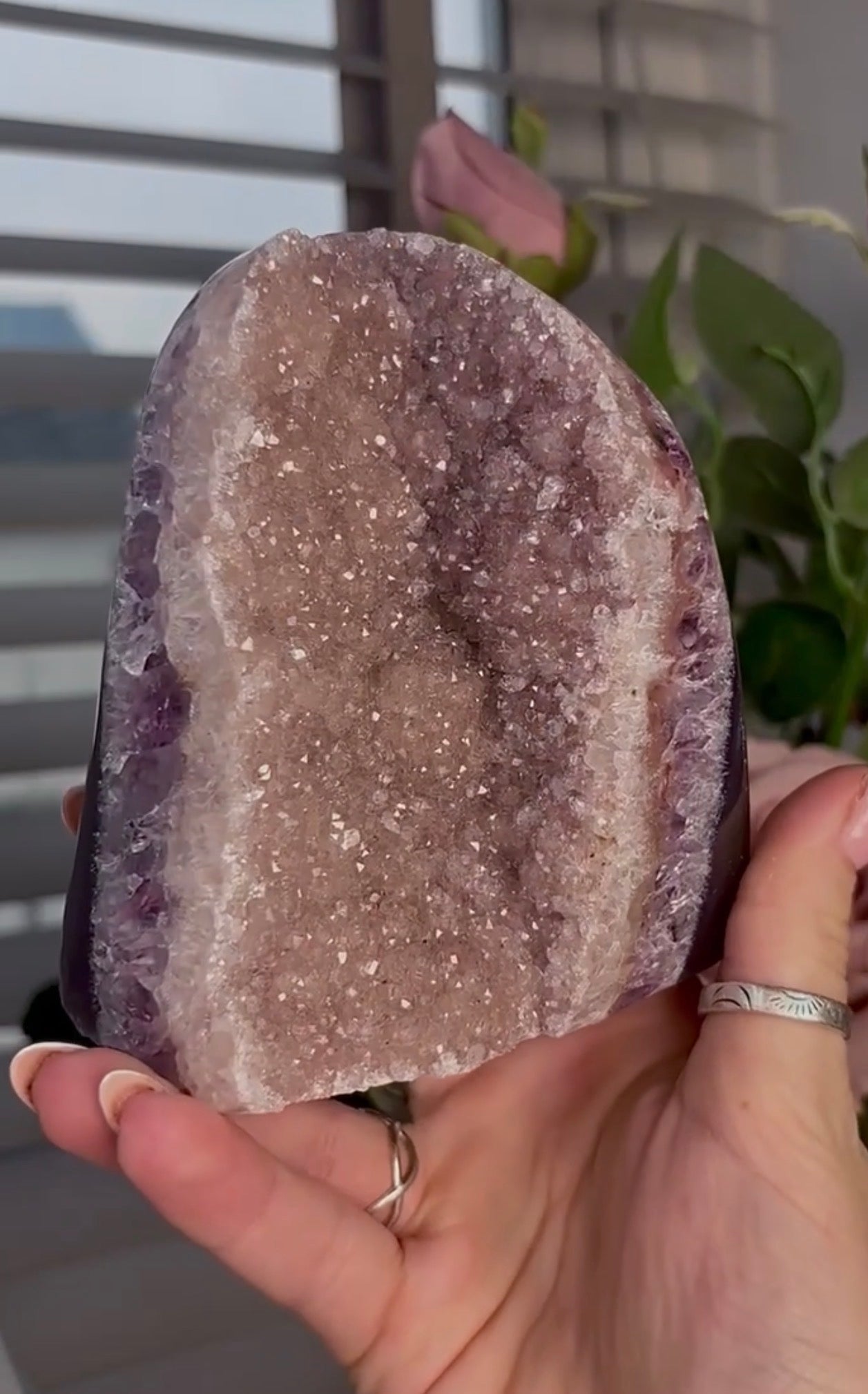 High quality, pink/lilac toned, rainbow amethyst on purple agate, cutbase