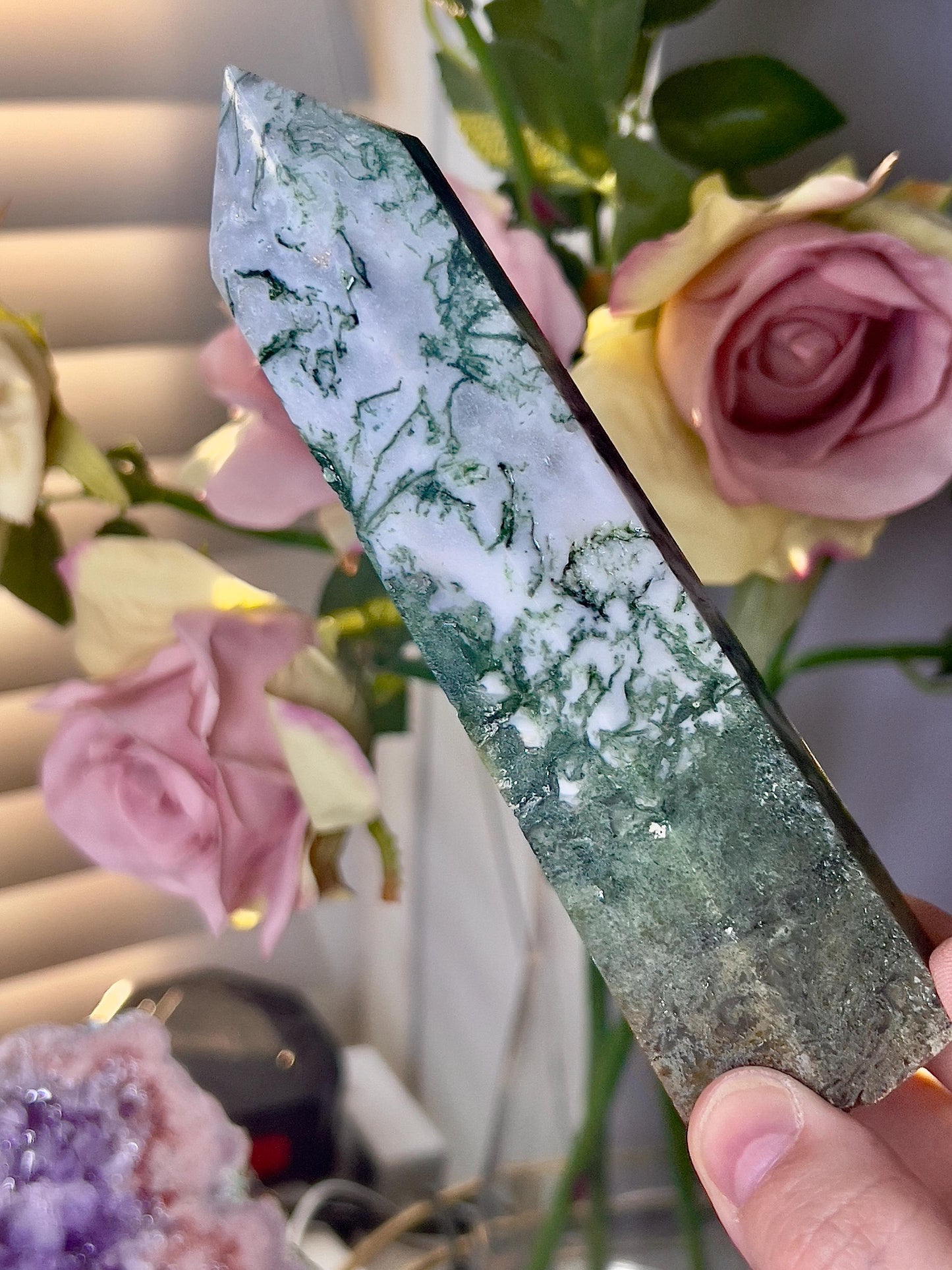 Large, moss agate tower 265g