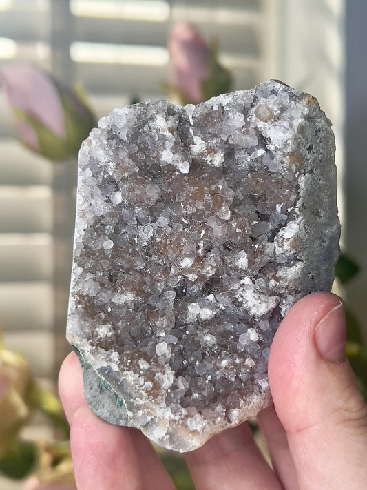 amethyst cutbase freeform - 225g 6cm by 6cm