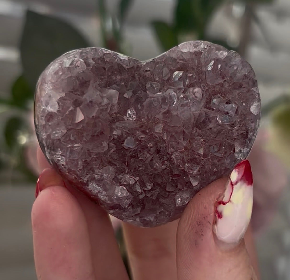 Hq Mini pink amethyst heart - comes with stand