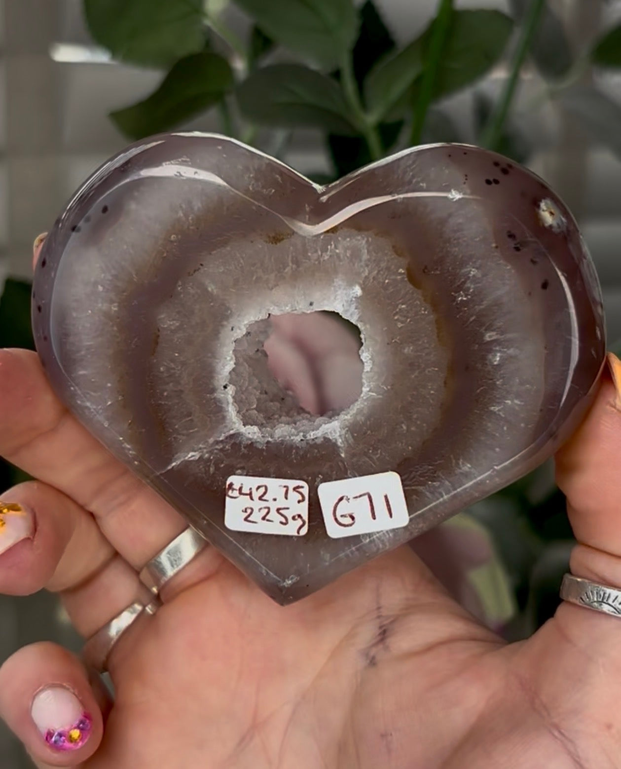 Beautiful, high grade, agate heart with druzy portal - comes with stand