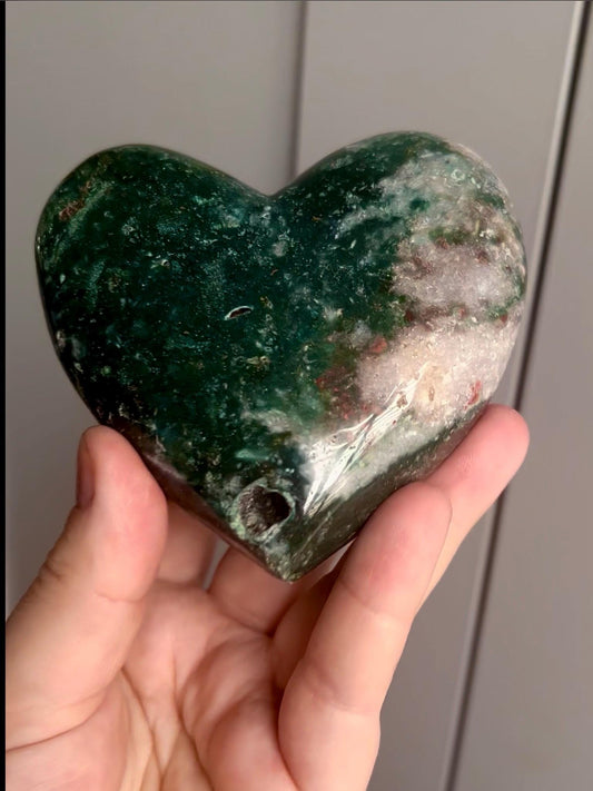 Incredible, unique Green jasper heart with pink amethyst
