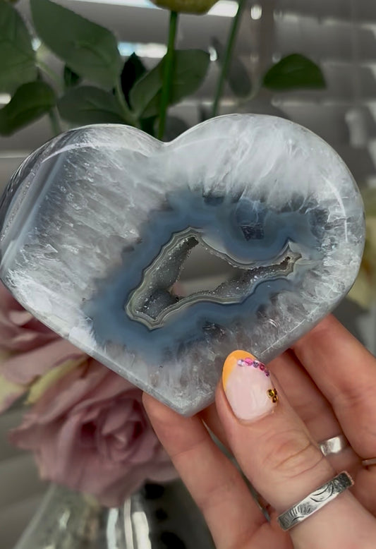 Beautiful, high quality, blue banded agate heart with druzy - stand included