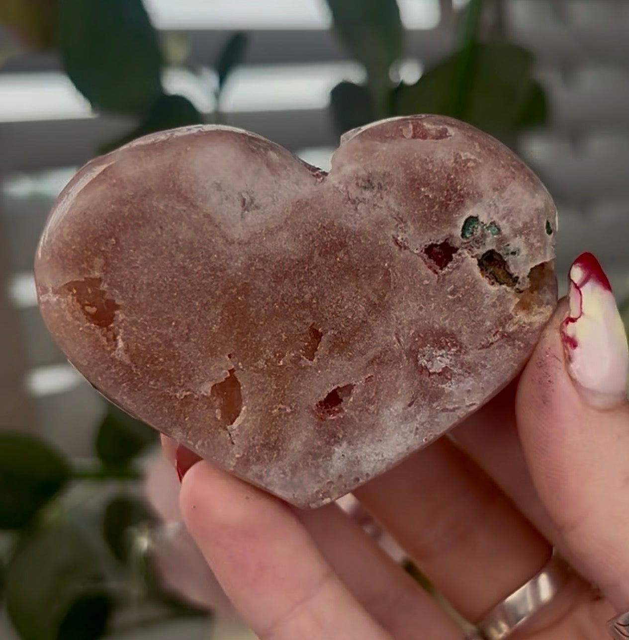 Mini pink amethyst heart - comes with stand