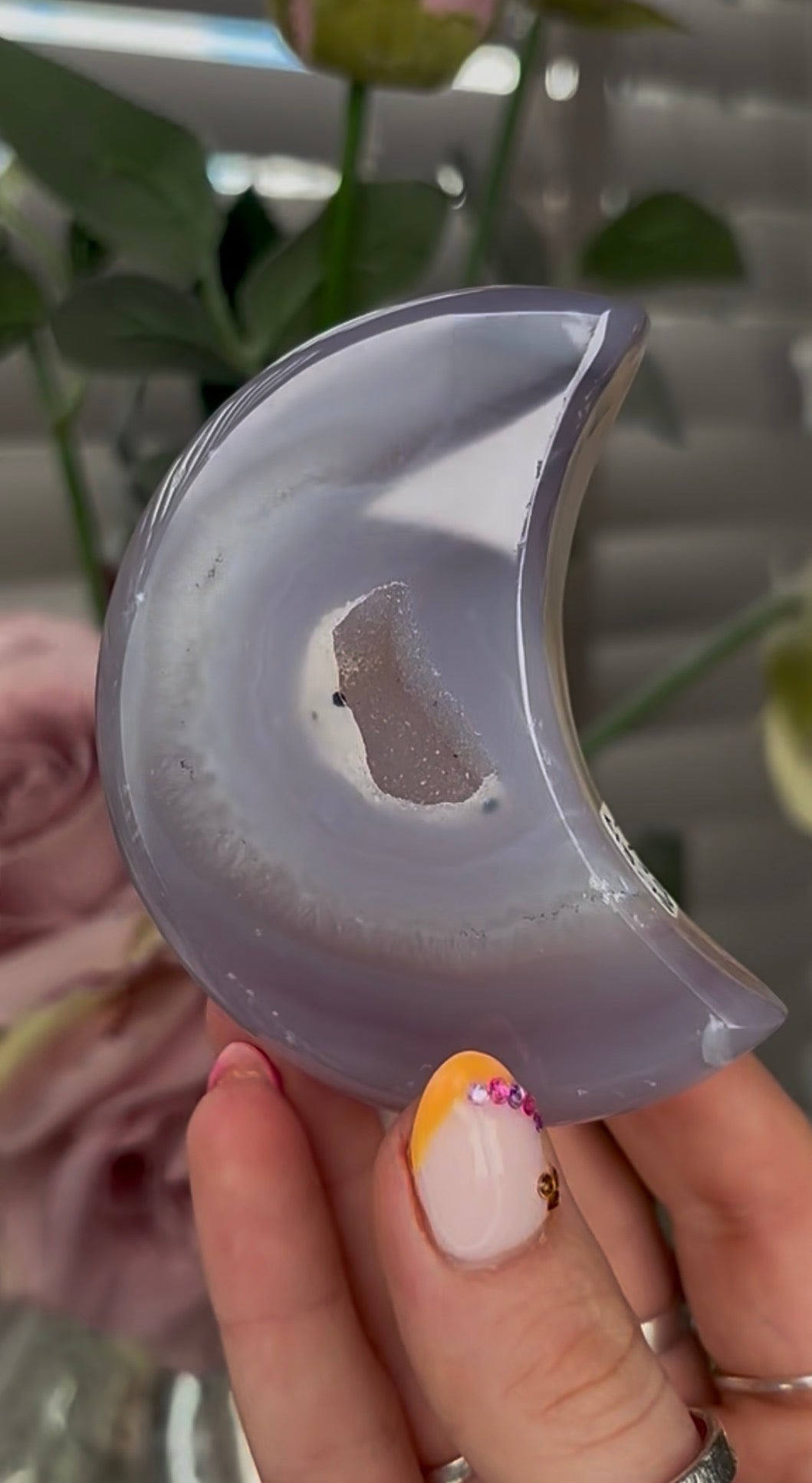 Beautiful, agate moon with druzy - stand included