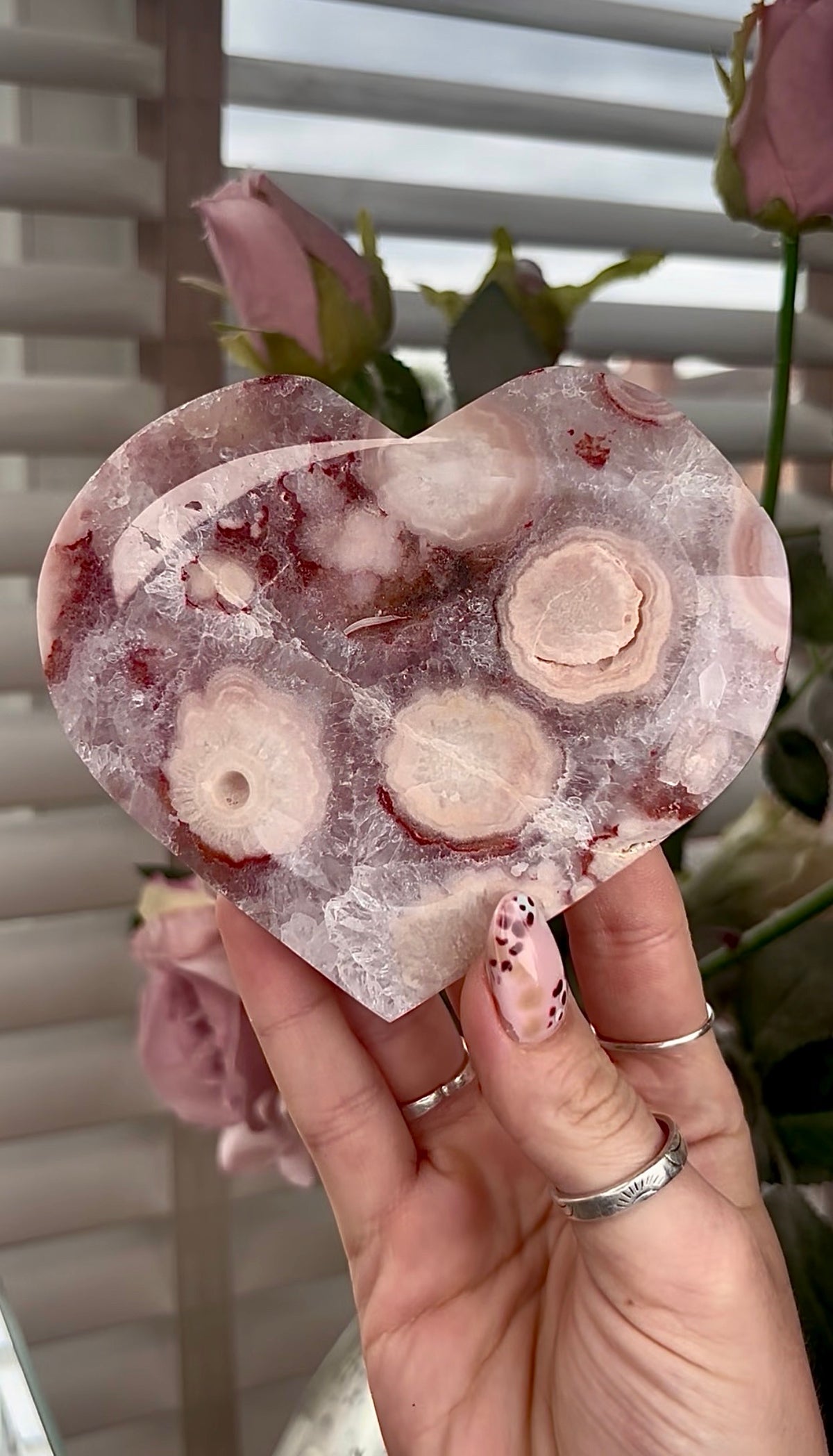High grade, amethyst Flower agate heart with high clarity quartz