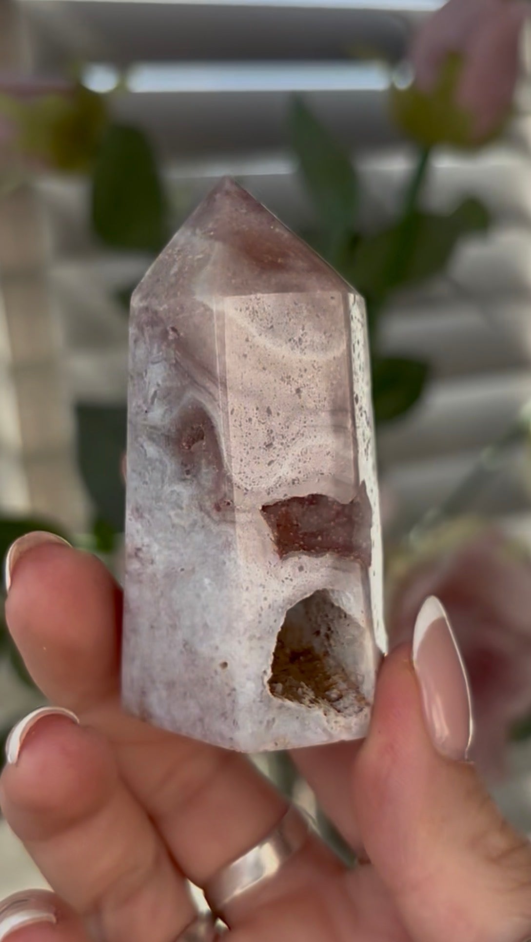 Cute, Pink amethyst tower 6.8cm(h)  3.7(w)