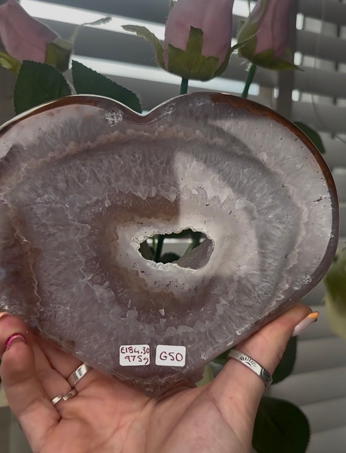 Beautiful, high quality, agate heart with druzy - stand included