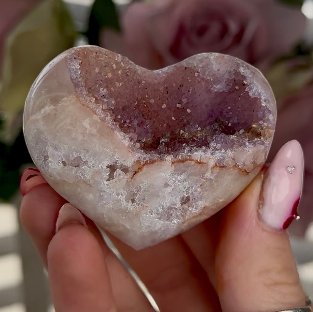Hq mini pink amethyst heart with druzy - comes with stand