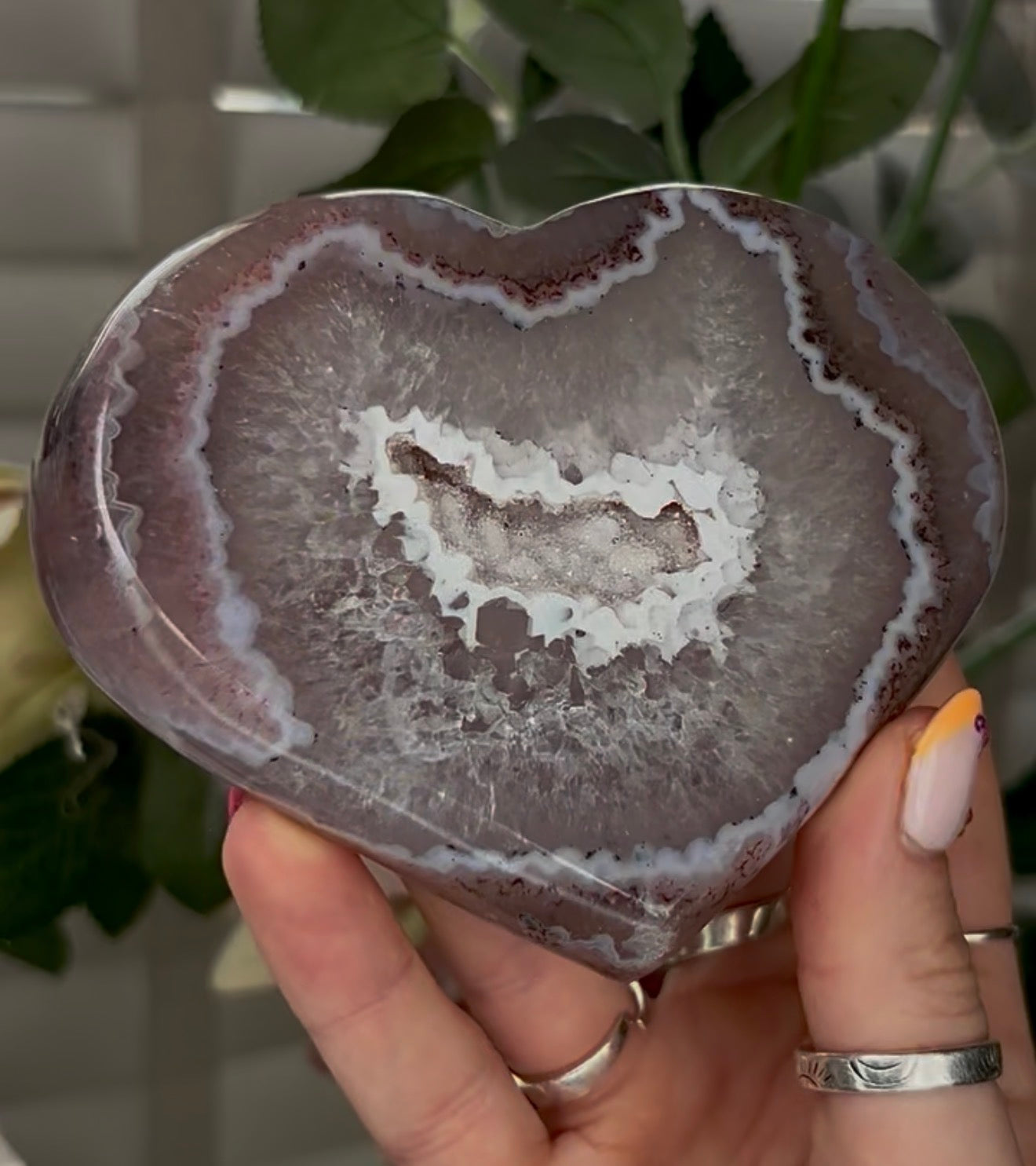 Beautiful, high grade, agate heart with druzy - comes with stand