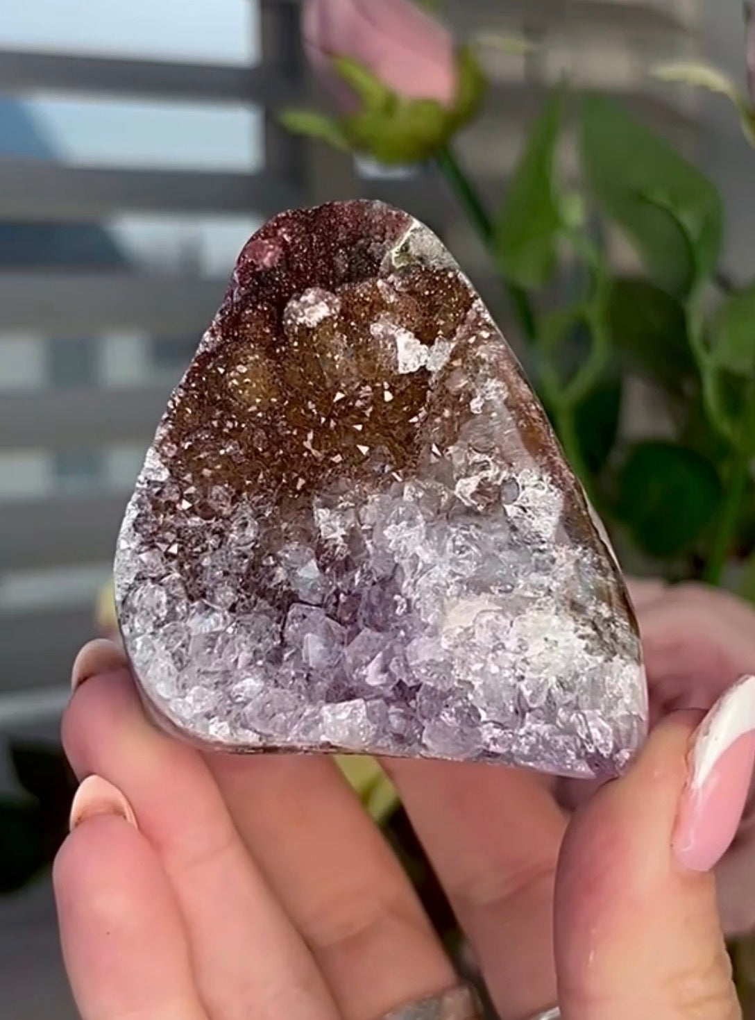 High quality, dual toned rainbow amethyst cutbase