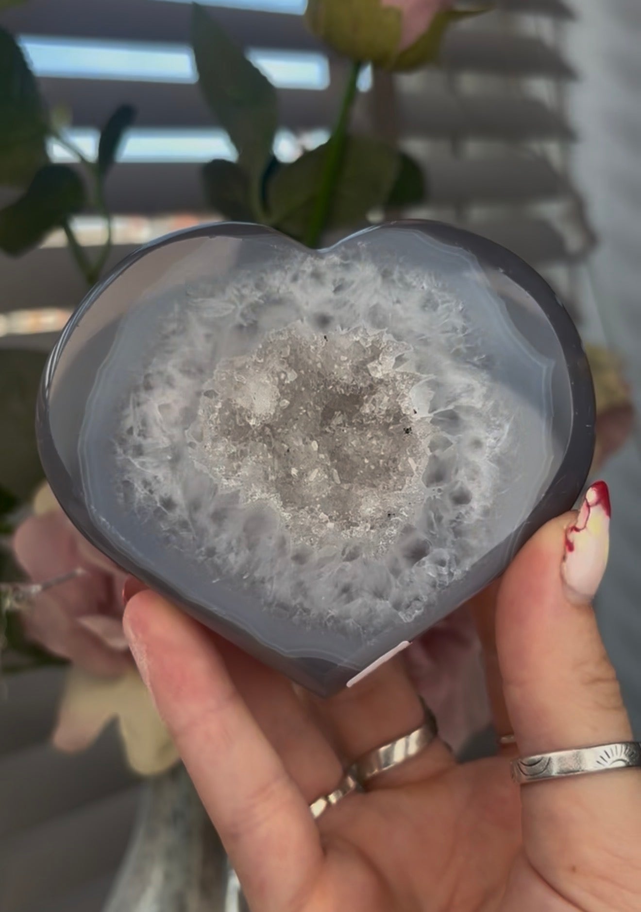 Beautiful, blue agate heart with druzy - stand included