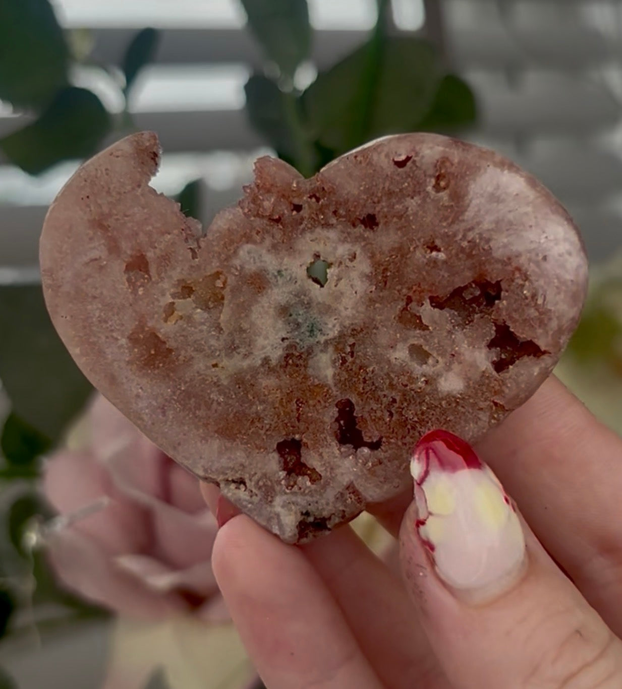 pink amethyst heart - comes with stand