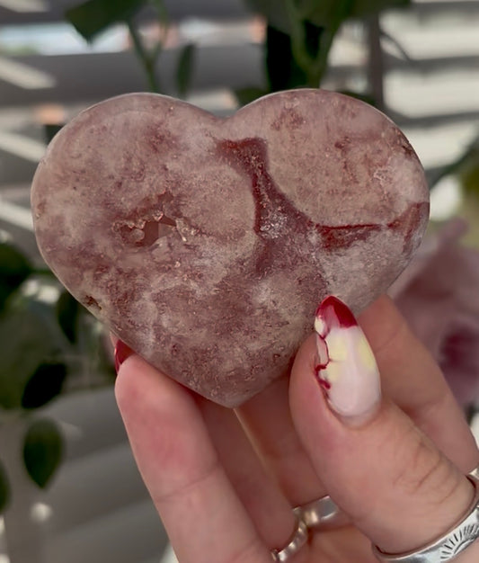 pink amethyst heart - comes with stand 6.5cm