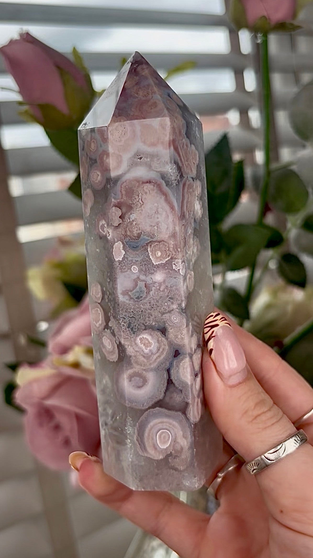Stunning!! Super high quality, Druzy, green chlorite x blue flower agate tower