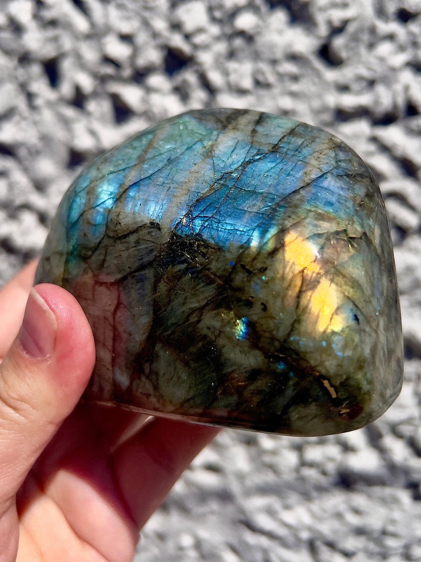 Flashy golden yellow Labradorite Freeform 550g