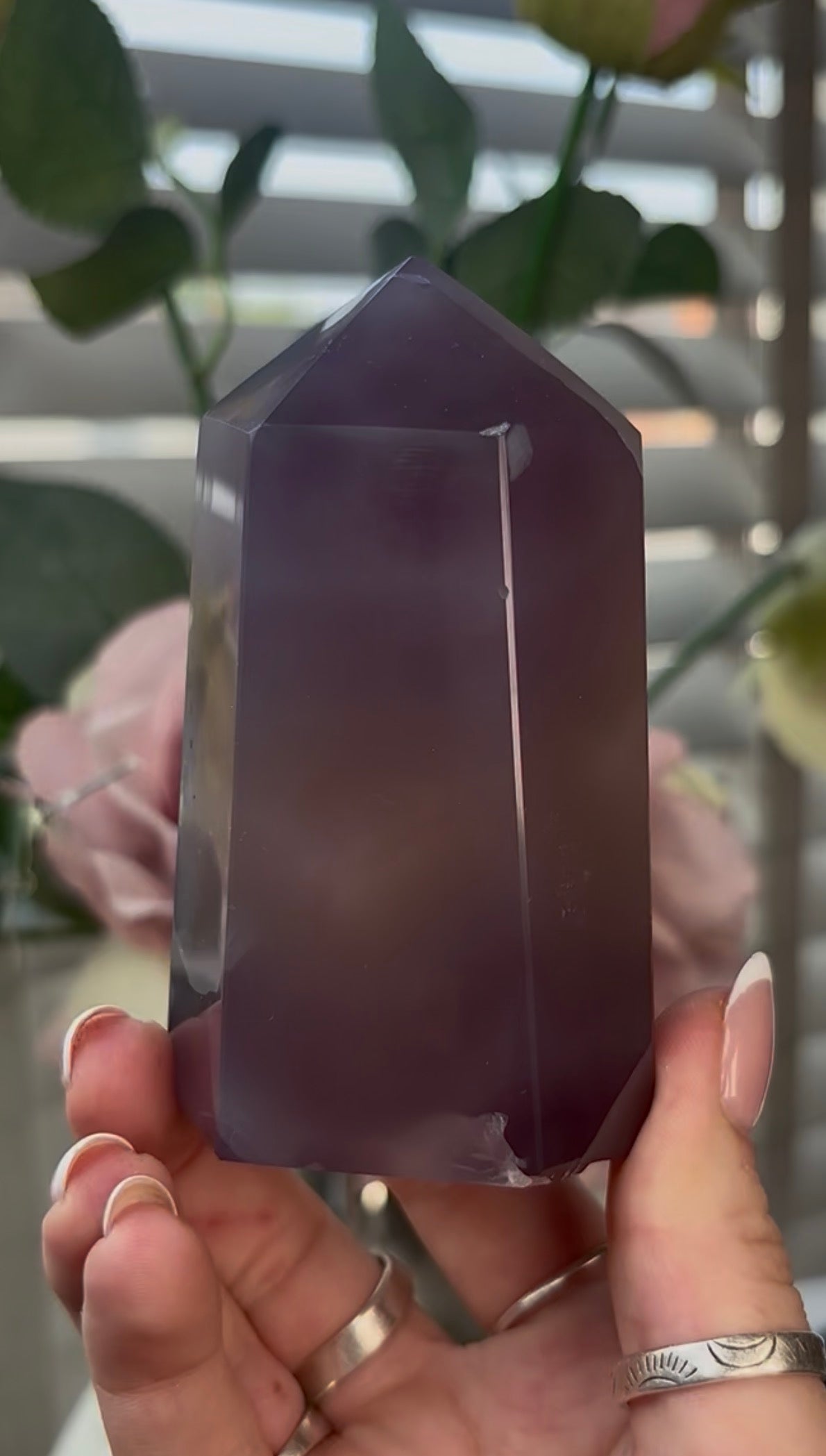 Beautiful, agate tower with druzy