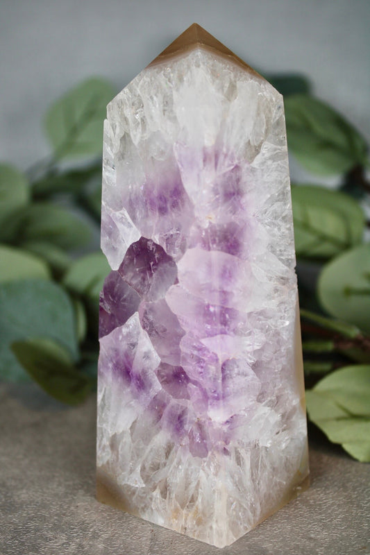 Amethyst agate, 4 sided tower