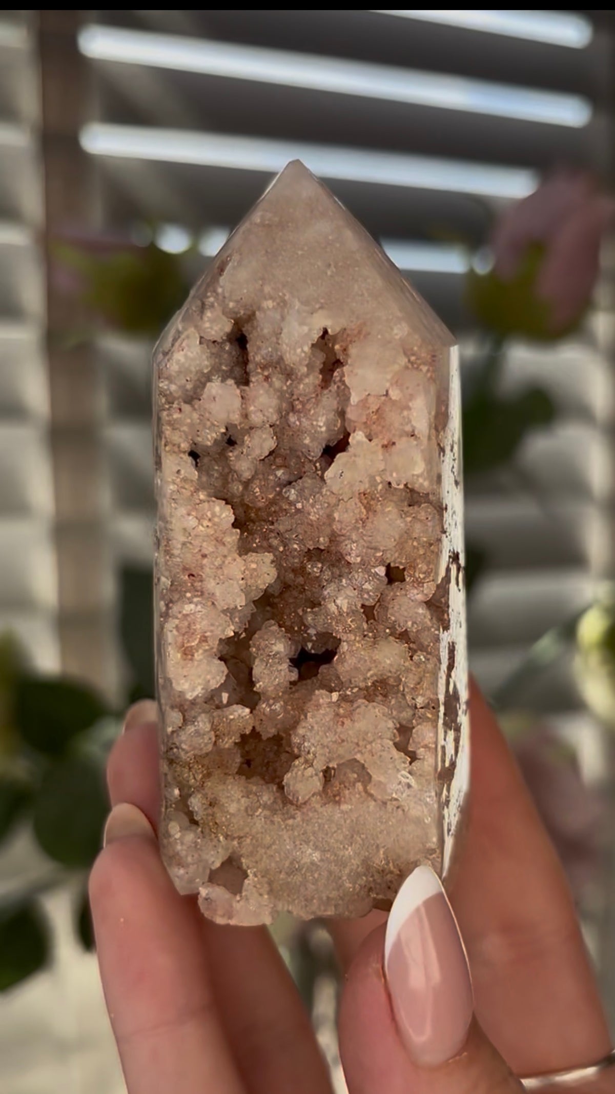 Cute, Pink amethyst tower 8.5cm(h) by 4cm(w)