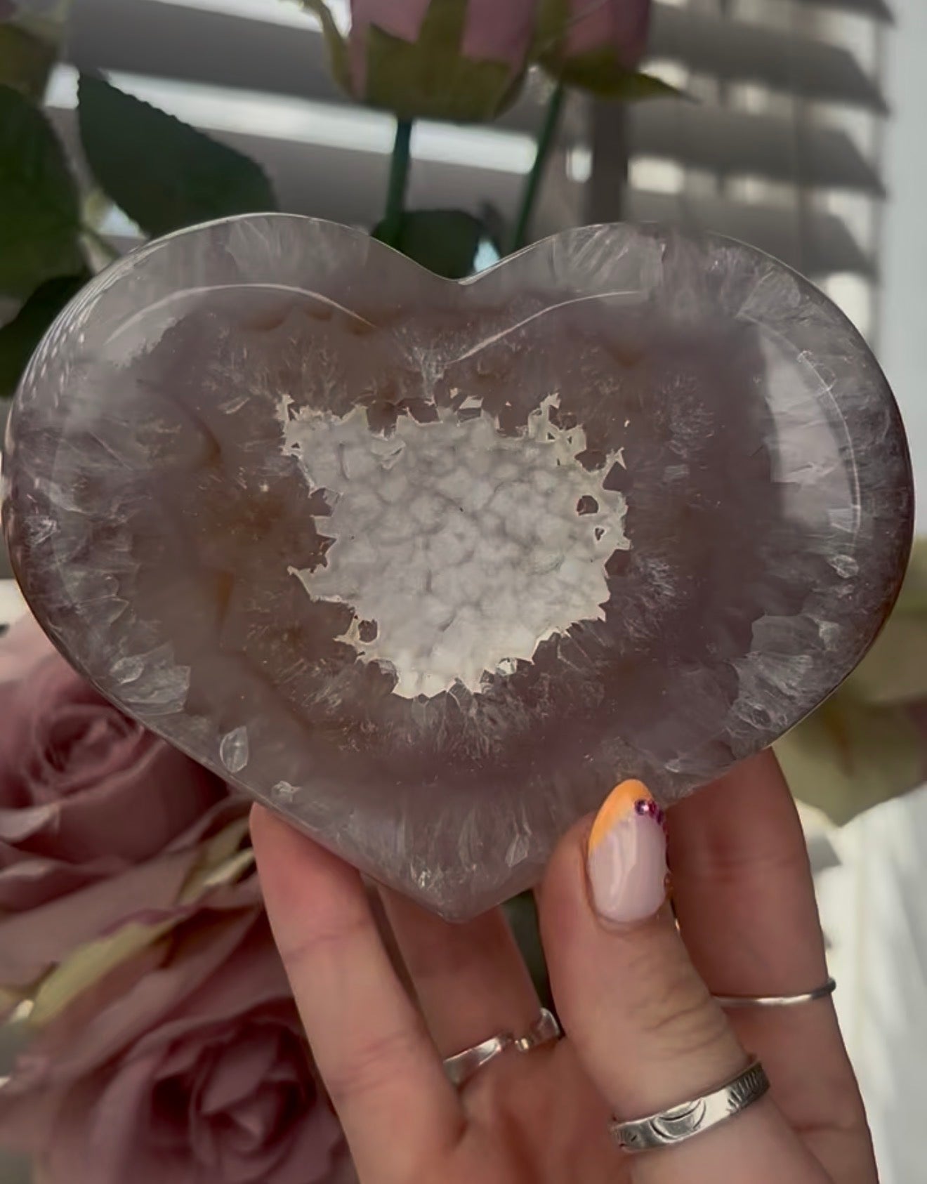 Beautiful, high quality, agate heart with druzy - stand included