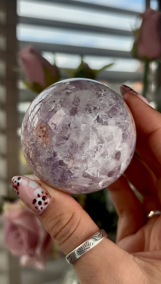High grade, amethyst Flower agate sphere with high clarity quartz